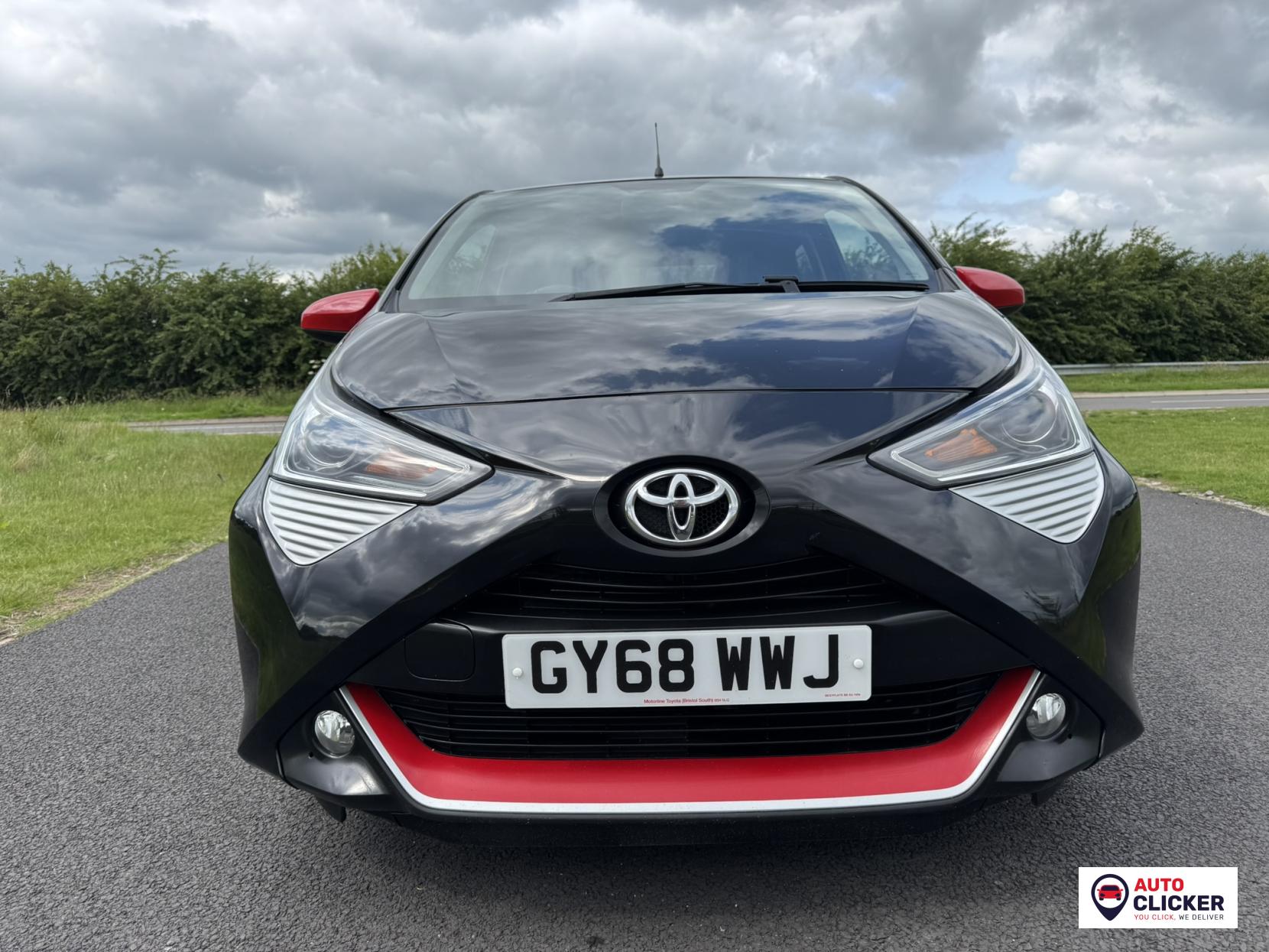 Toyota AYGO 1.0 VVT-i x-trend Funroof 5dr Petrol x-shift Euro 6 (71 ps)