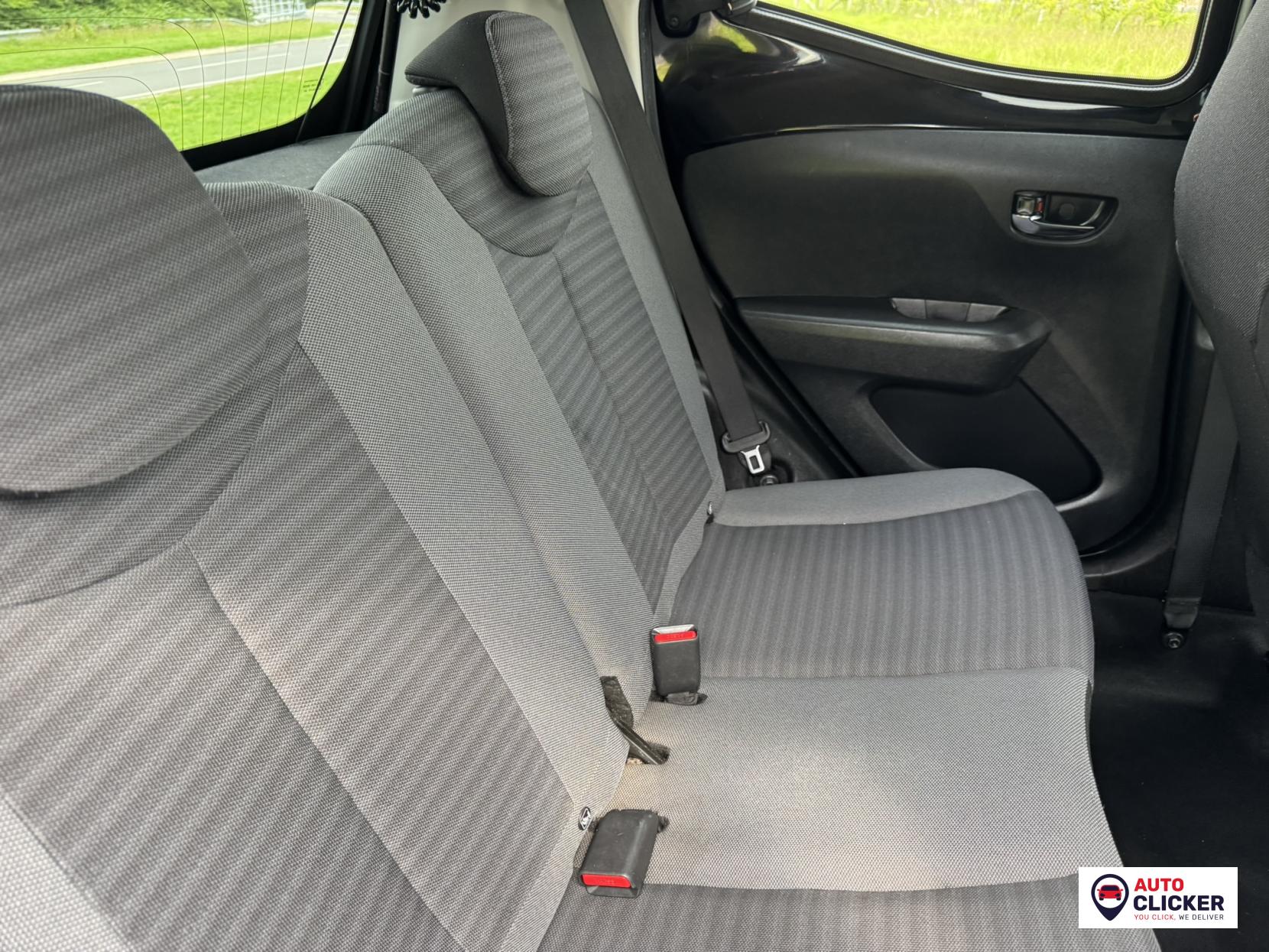 Toyota AYGO 1.0 VVT-i x-trend Funroof 5dr Petrol x-shift Euro 6 (71 ps)