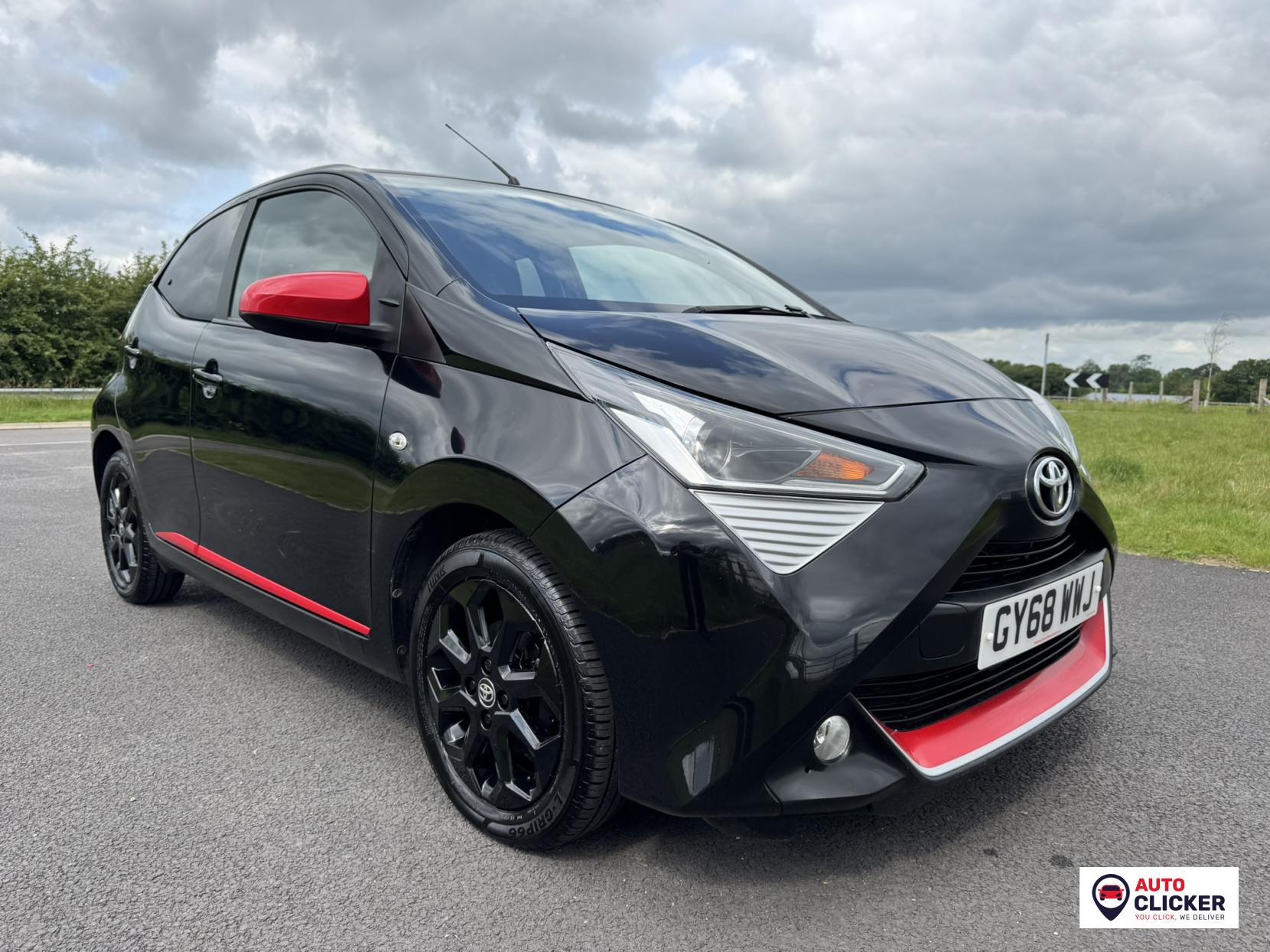 Toyota AYGO 1.0 VVT-i x-trend Funroof 5dr Petrol x-shift Euro 6 (71 ps)