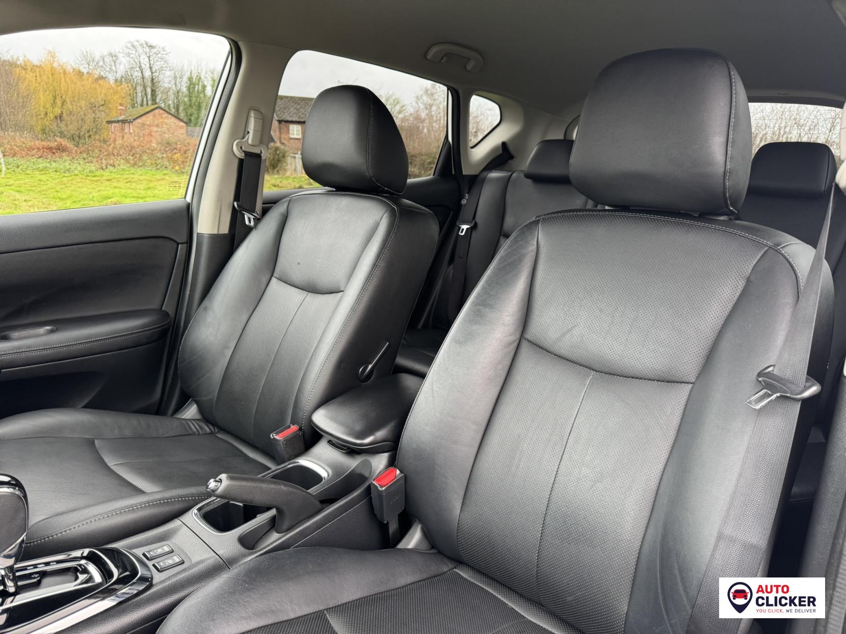 Nissan Pulsar 1.2 DIG-T Tekna Hatchback 5dr Petrol XTRON Euro 6 (s/s) (115 ps)