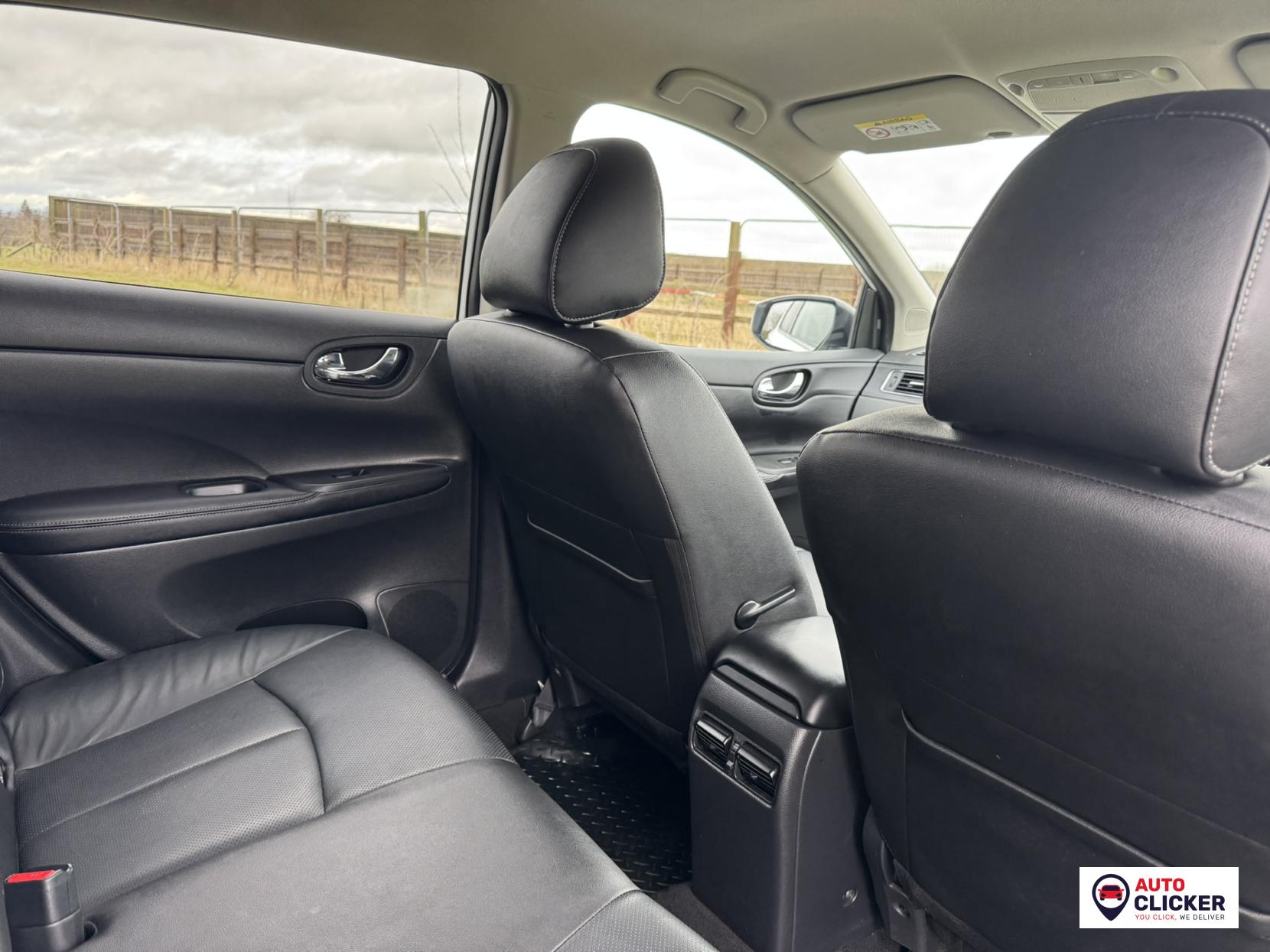 Nissan Pulsar 1.2 DIG-T Tekna Hatchback 5dr Petrol XTRON Euro 6 (s/s) (115 ps)