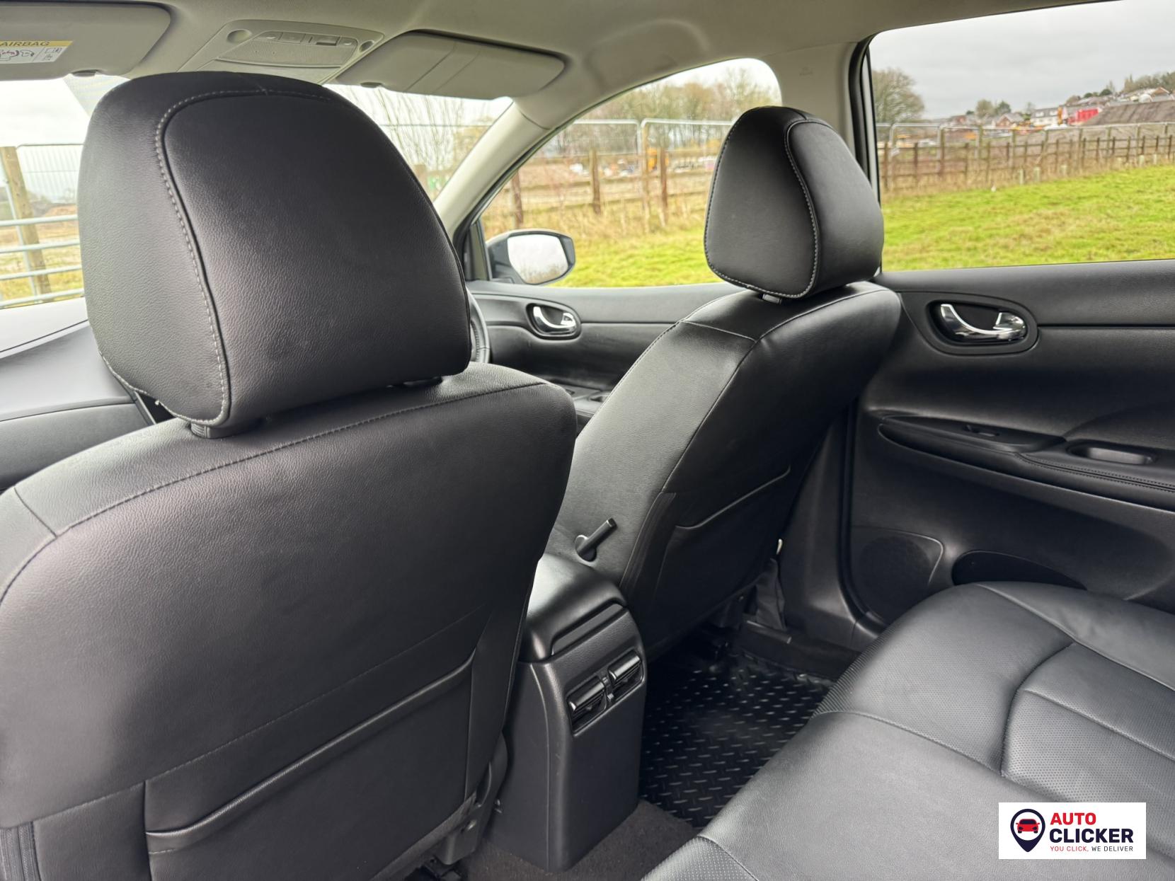 Nissan Pulsar 1.2 DIG-T Tekna Hatchback 5dr Petrol XTRON Euro 6 (s/s) (115 ps)