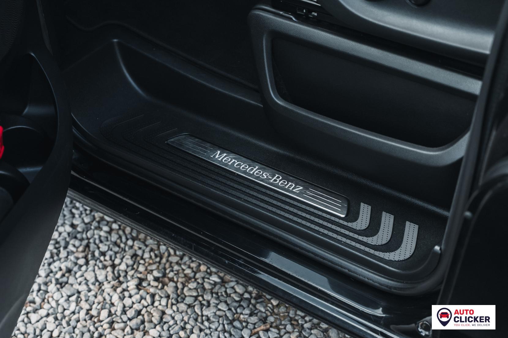 Mercedes-Benz V Class 2.2 V250d BlueTEC Sport MPV 5dr Diesel G-Tronic+ Euro 6 (s/s) 7 Seat (190 ps)