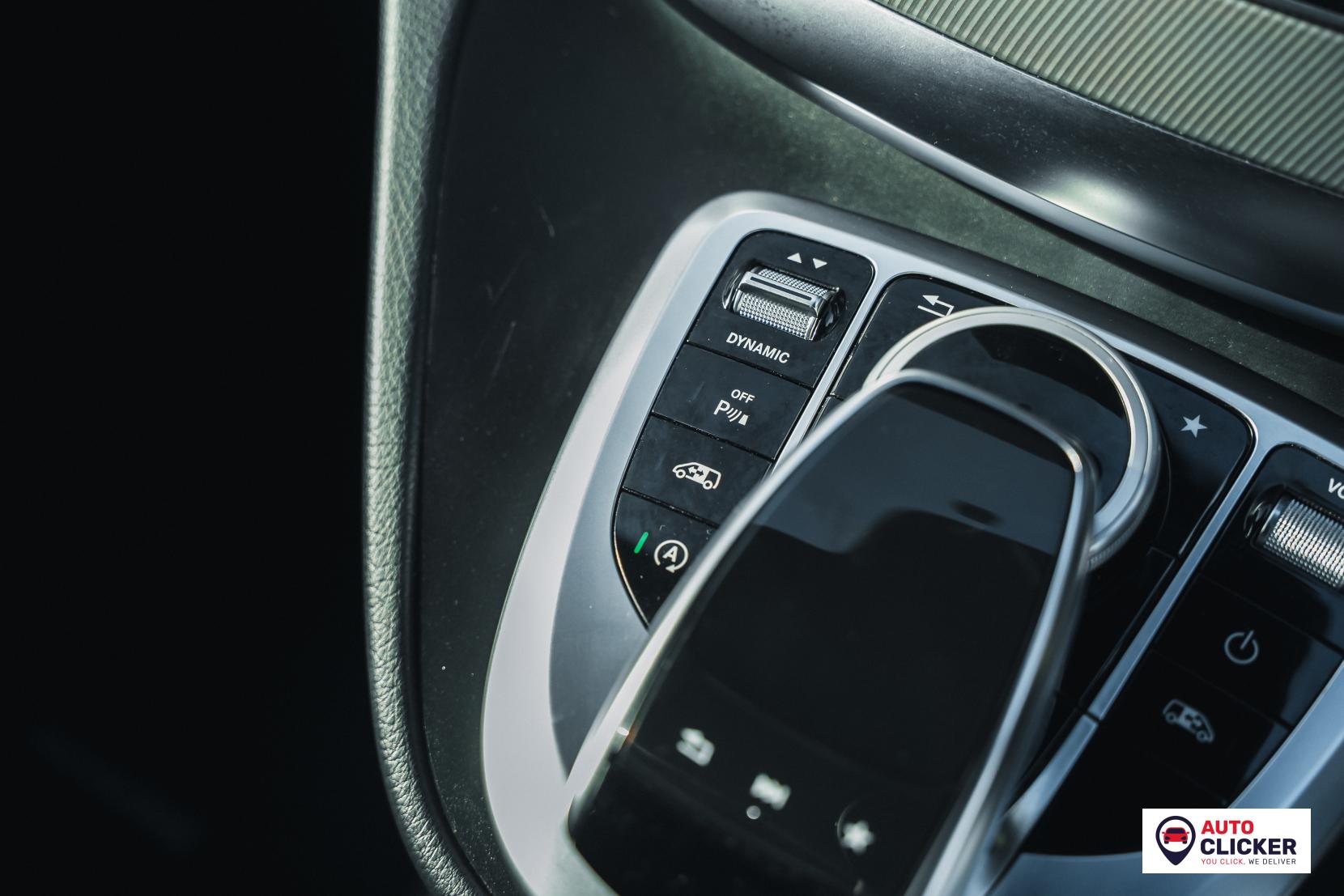 Mercedes-Benz V Class 2.2 V250d BlueTEC Sport MPV 5dr Diesel G-Tronic+ Euro 6 (s/s) 7 Seat (190 ps)