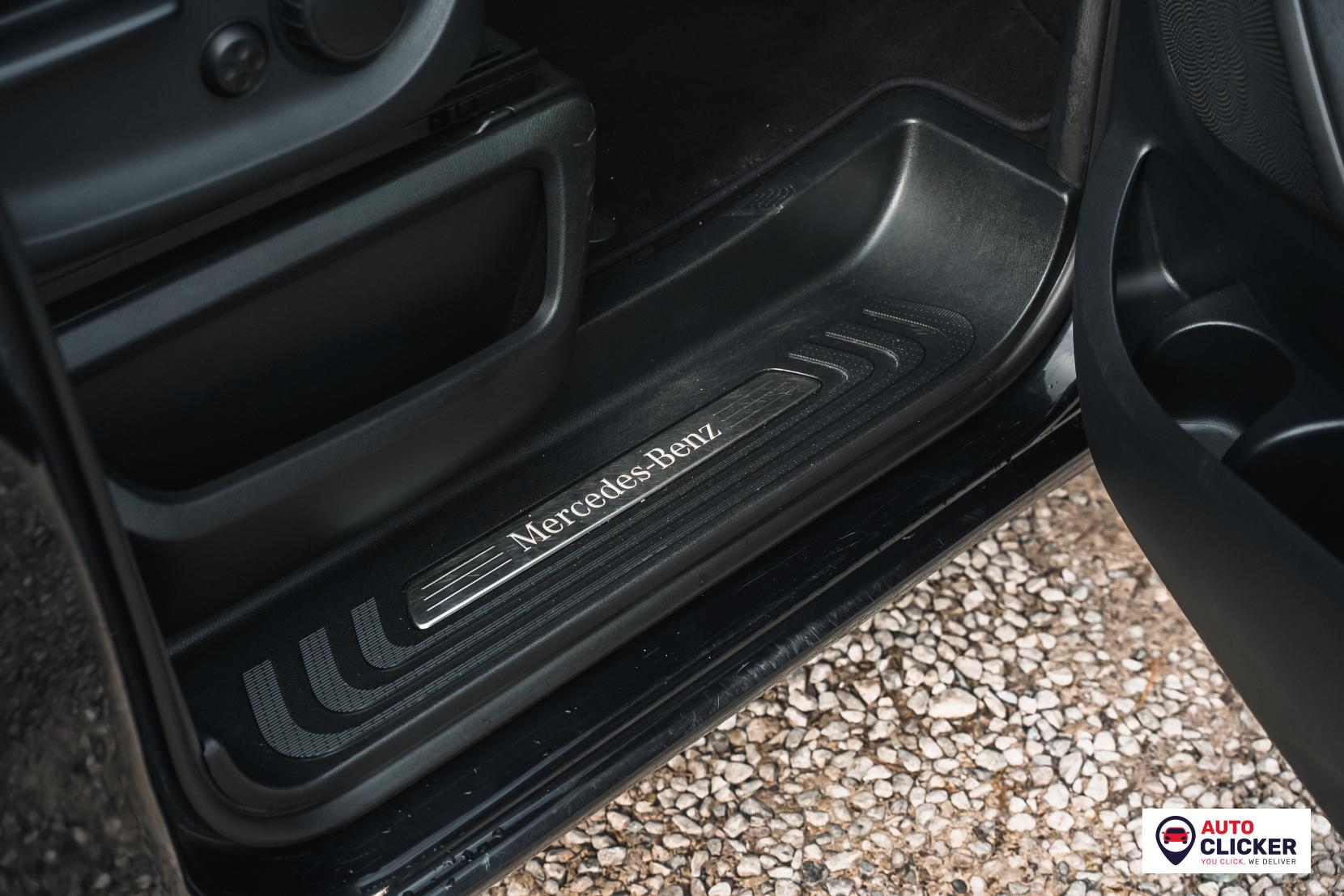 Mercedes-Benz V Class 2.2 V250d BlueTEC Sport MPV 5dr Diesel G-Tronic+ Euro 6 (s/s) 7 Seat (190 ps)