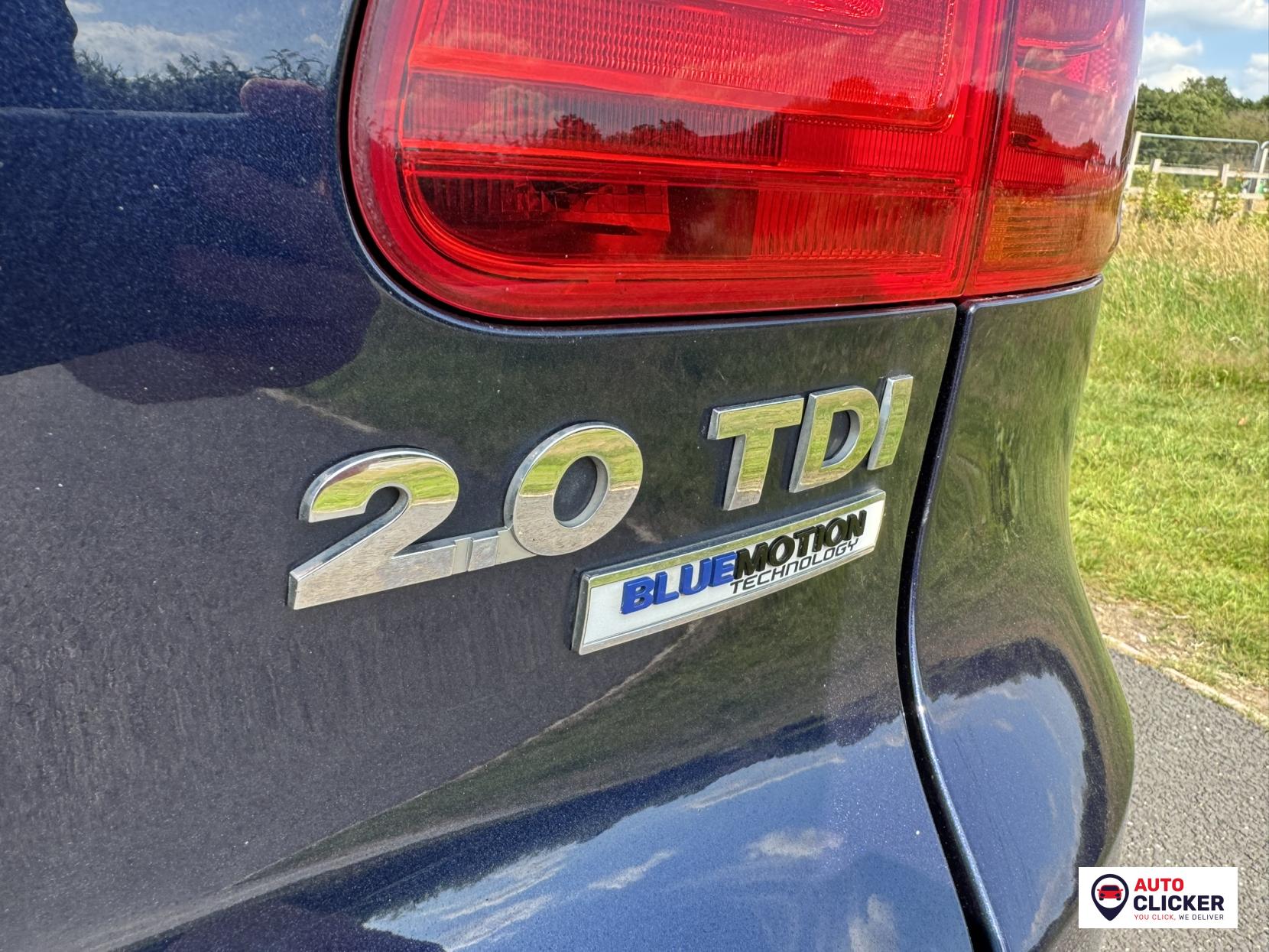 Volkswagen Tiguan 2.0 TDI BlueMotion Tech Match SUV 5dr Diesel Manual 2WD Euro 5 (s/s) (140 ps)