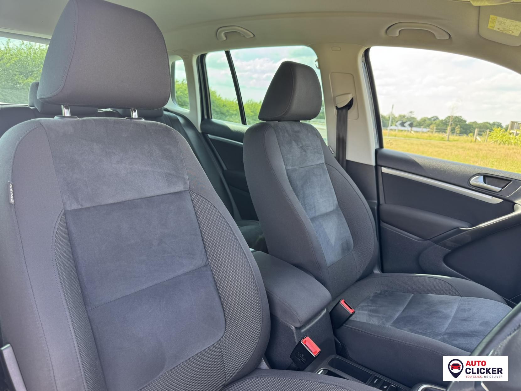 Volkswagen Tiguan 2.0 TDI BlueMotion Tech Match SUV 5dr Diesel Manual 2WD Euro 5 (s/s) (140 ps)