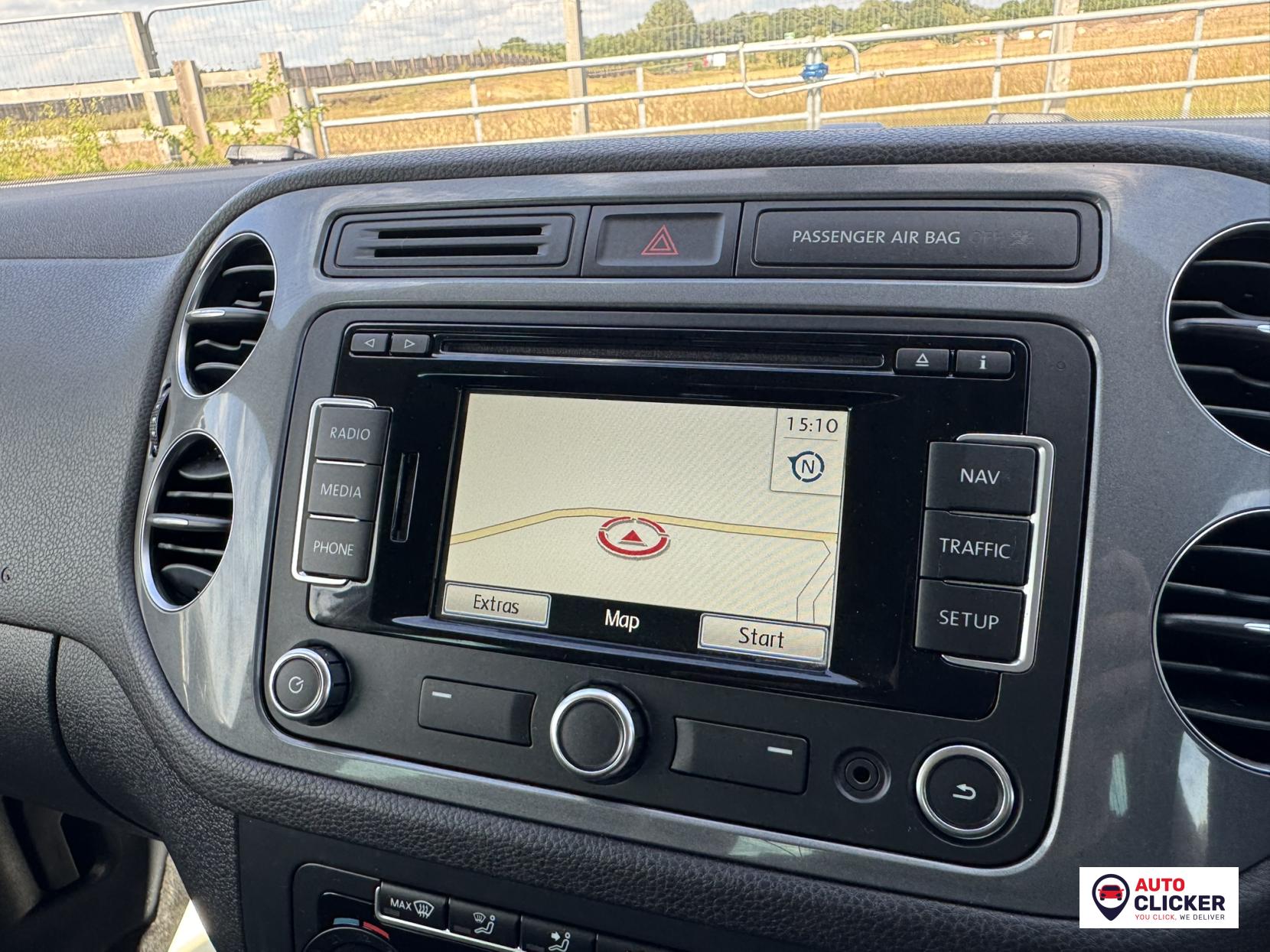 Volkswagen Tiguan 2.0 TDI BlueMotion Tech Match SUV 5dr Diesel Manual 2WD Euro 5 (s/s) (140 ps)