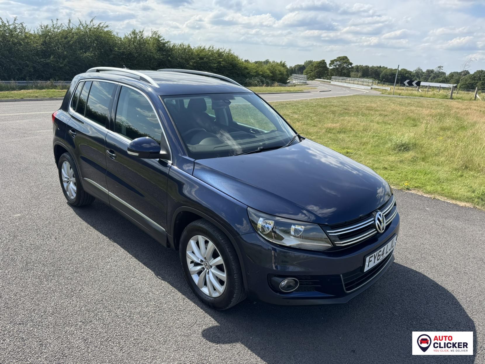 Volkswagen Tiguan 2.0 TDI BlueMotion Tech Match SUV 5dr Diesel Manual 2WD Euro 5 (s/s) (140 ps)