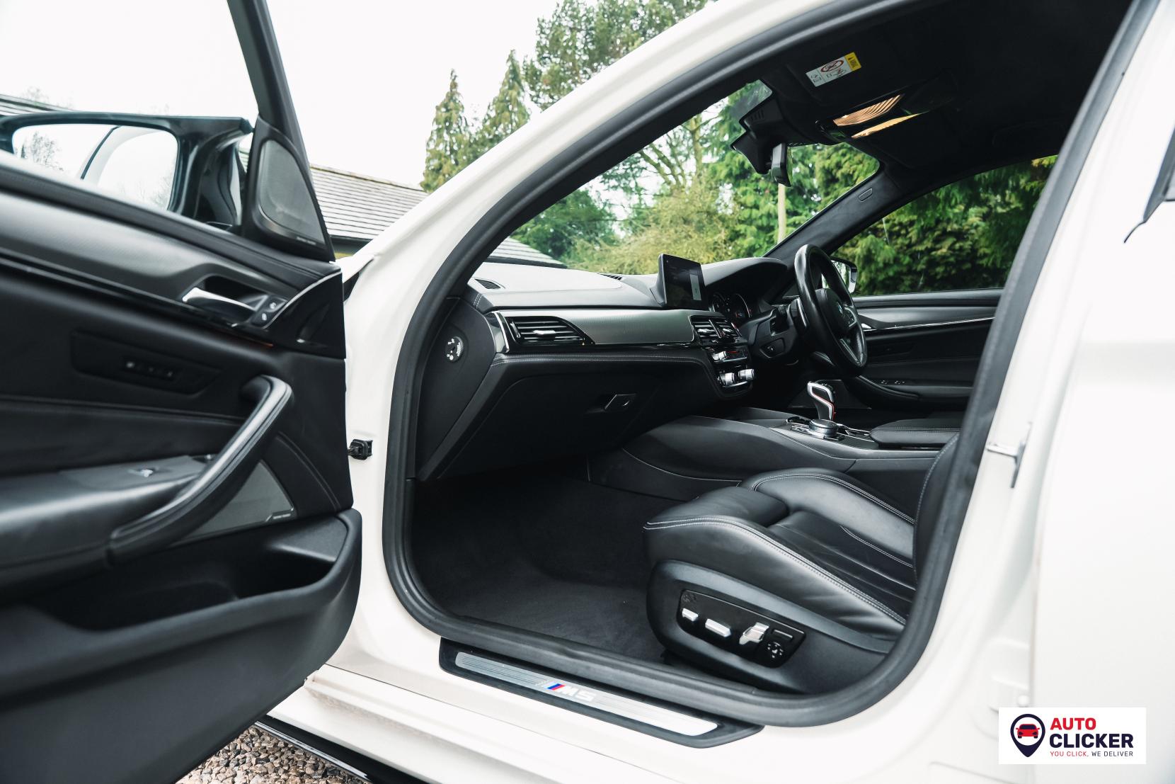 BMW M5 4.4i V8 Competition Saloon 4dr Petrol Steptronic xDrive Euro 6 (s/s) (625 ps)