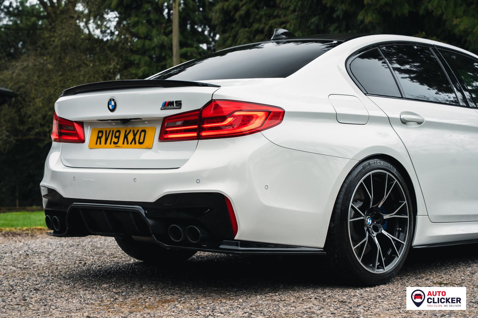 BMW M5 4.4i V8 Competition Saloon 4dr Petrol Steptronic xDrive Euro 6 (s/s) (625 ps)