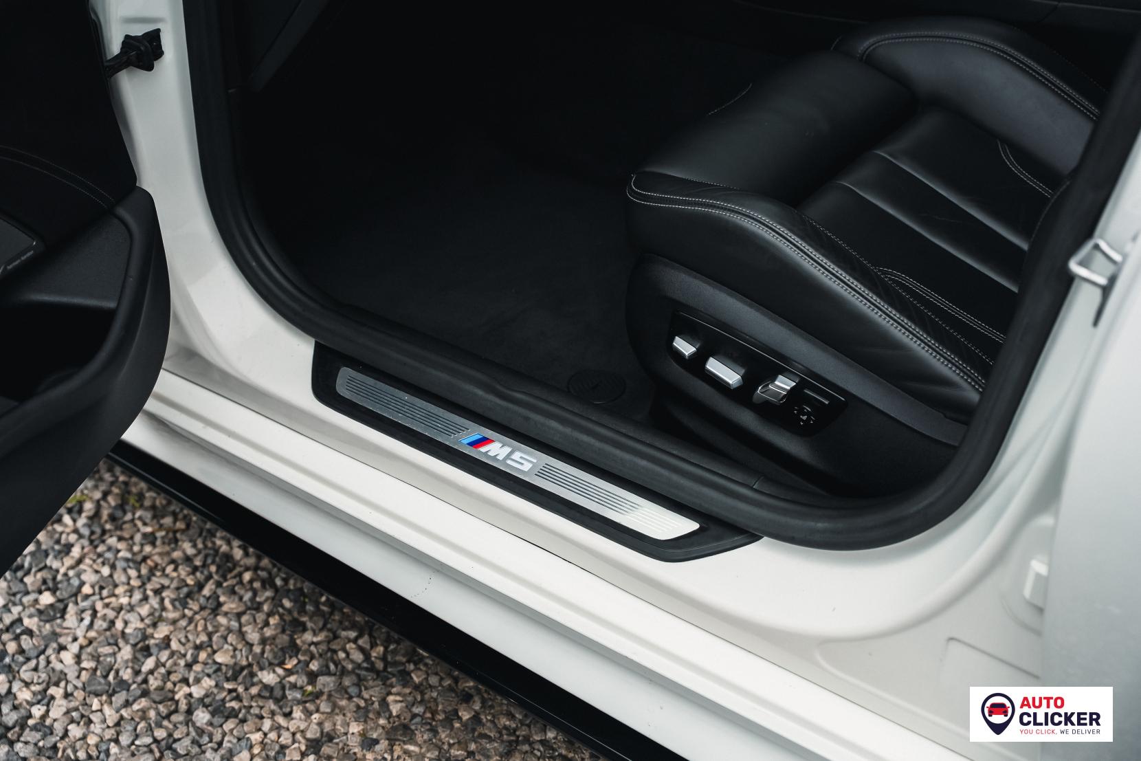 BMW M5 4.4i V8 Competition Saloon 4dr Petrol Steptronic xDrive Euro 6 (s/s) (625 ps)