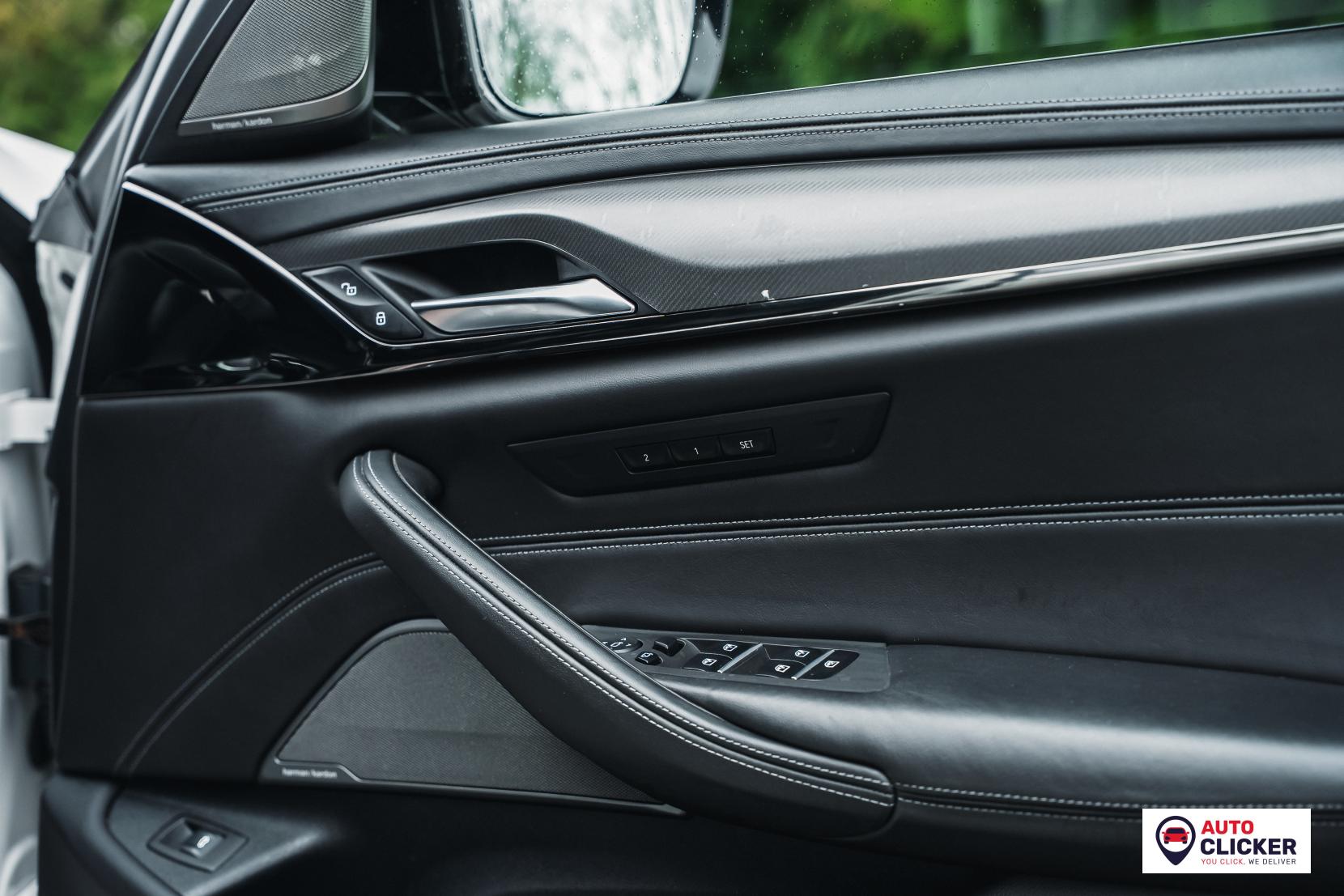 BMW M5 4.4i V8 Competition Saloon 4dr Petrol Steptronic xDrive Euro 6 (s/s) (625 ps)