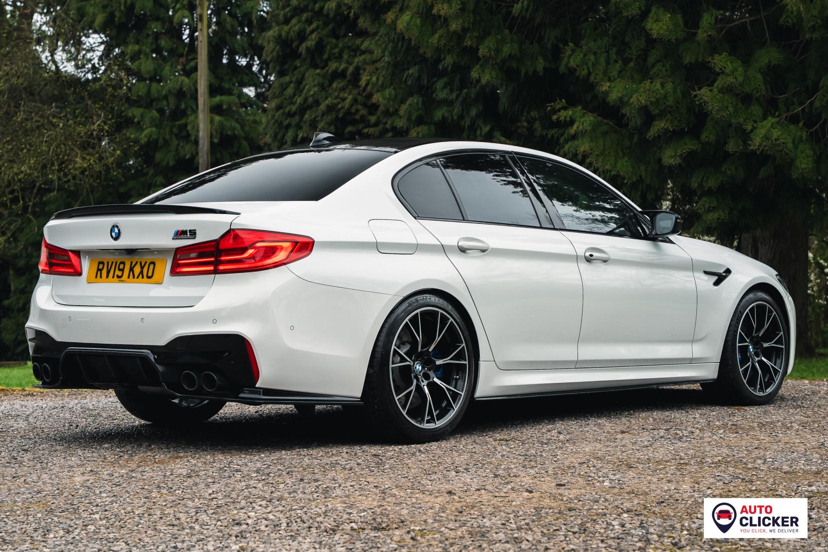 BMW M5 4.4i V8 Competition Saloon 4dr Petrol Steptronic xDrive Euro 6 (s/s) (625 ps)