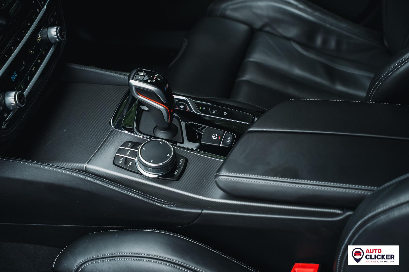 BMW M5 4.4i V8 Competition Saloon 4dr Petrol Steptronic xDrive Euro 6 (s/s) (625 ps)