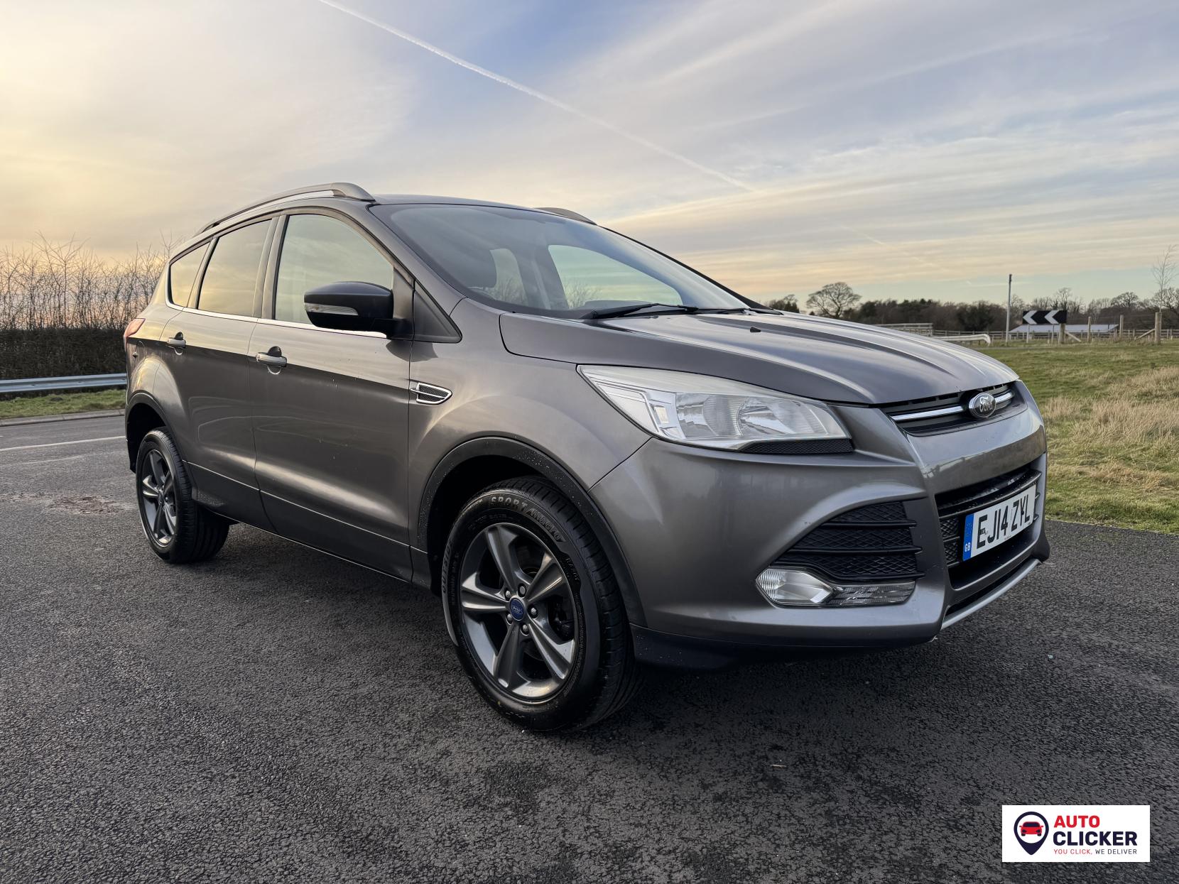 Ford Kuga 2.0 TDCi Zetec SUV 5dr Diesel Powershift AWD Euro 5 (140 ps)