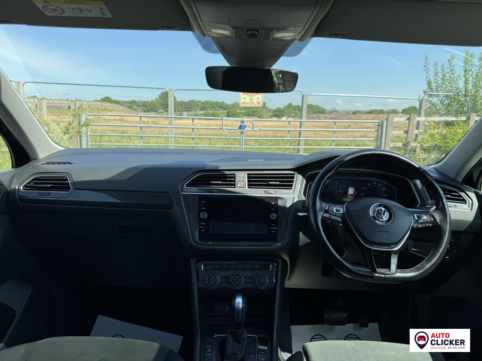 Volkswagen Tiguan 2.0 TDI SEL SUV 5dr Diesel DSG 4Motion Euro 6 (s/s) (150 ps)
