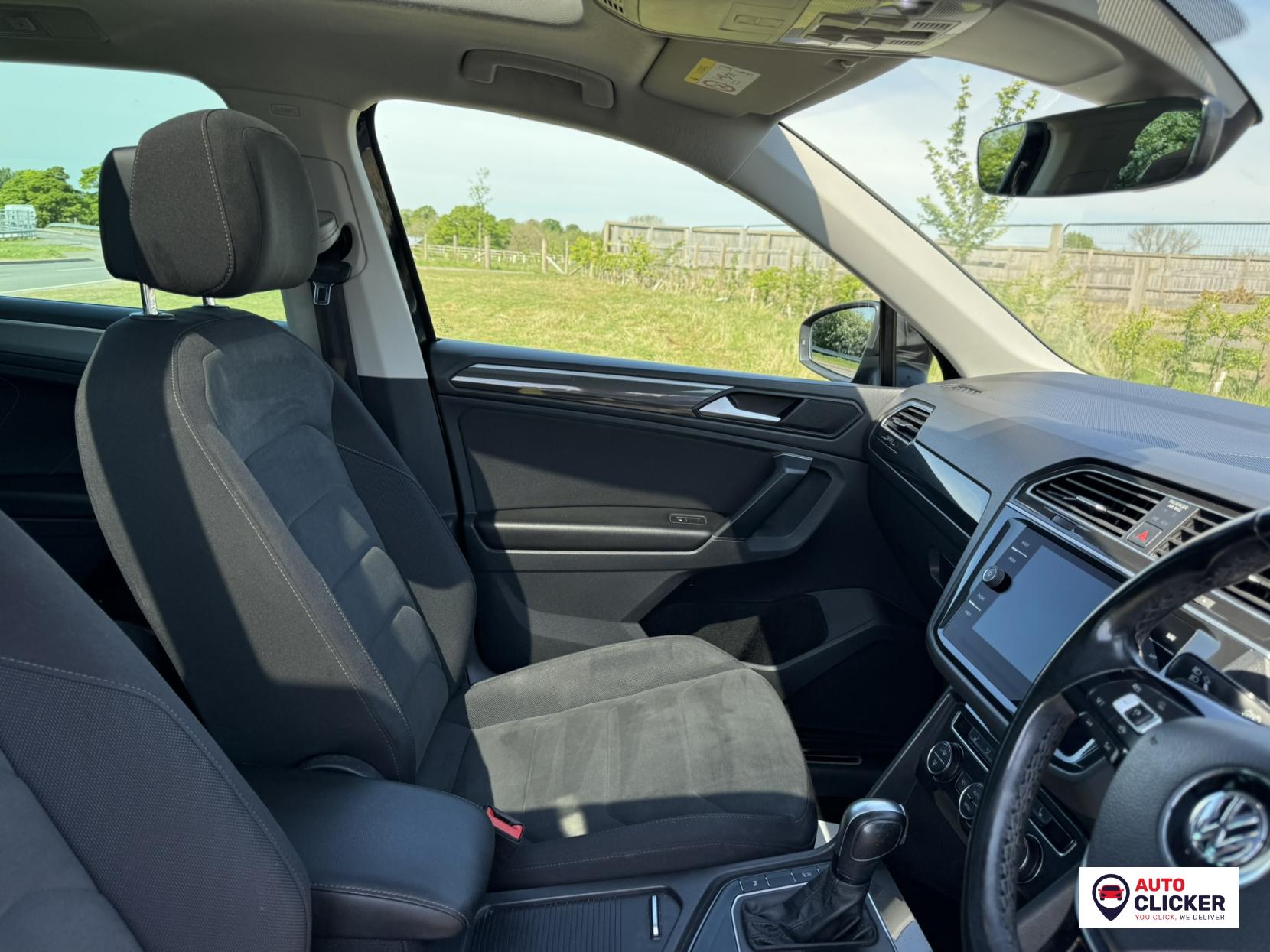 Volkswagen Tiguan 2.0 TDI SEL SUV 5dr Diesel DSG 4Motion Euro 6 (s/s) (150 ps)