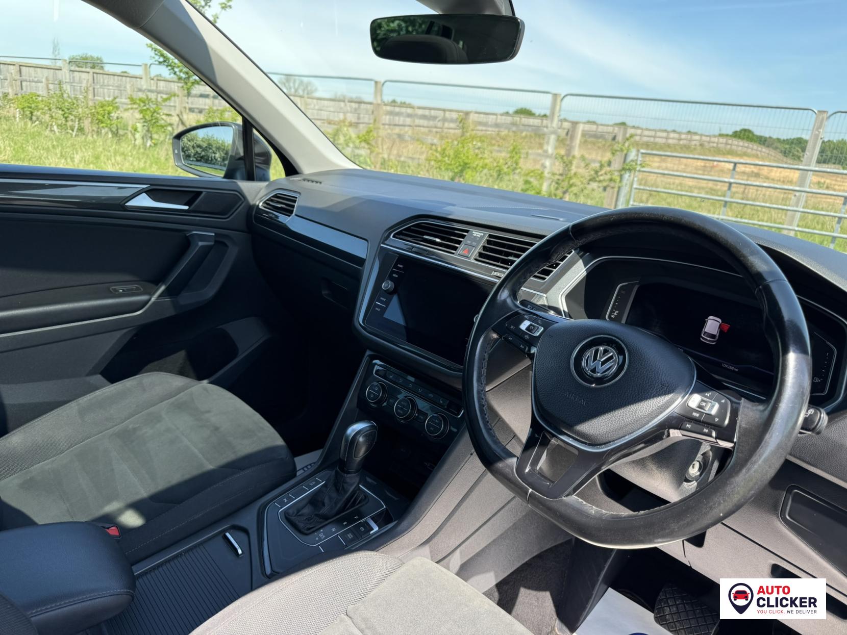 Volkswagen Tiguan 2.0 TDI SEL SUV 5dr Diesel DSG 4Motion Euro 6 (s/s) (150 ps)