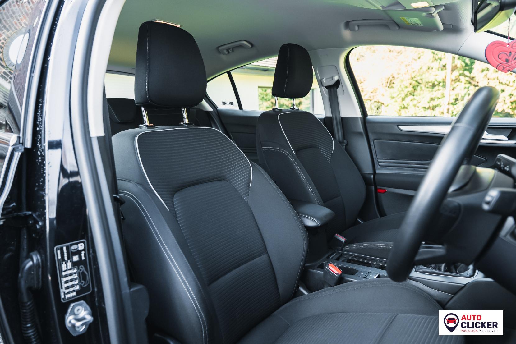 Ford Focus 1.0T EcoBoost Titanium Hatchback 5dr Petrol Manual Euro 6 (s/s) (125 ps)