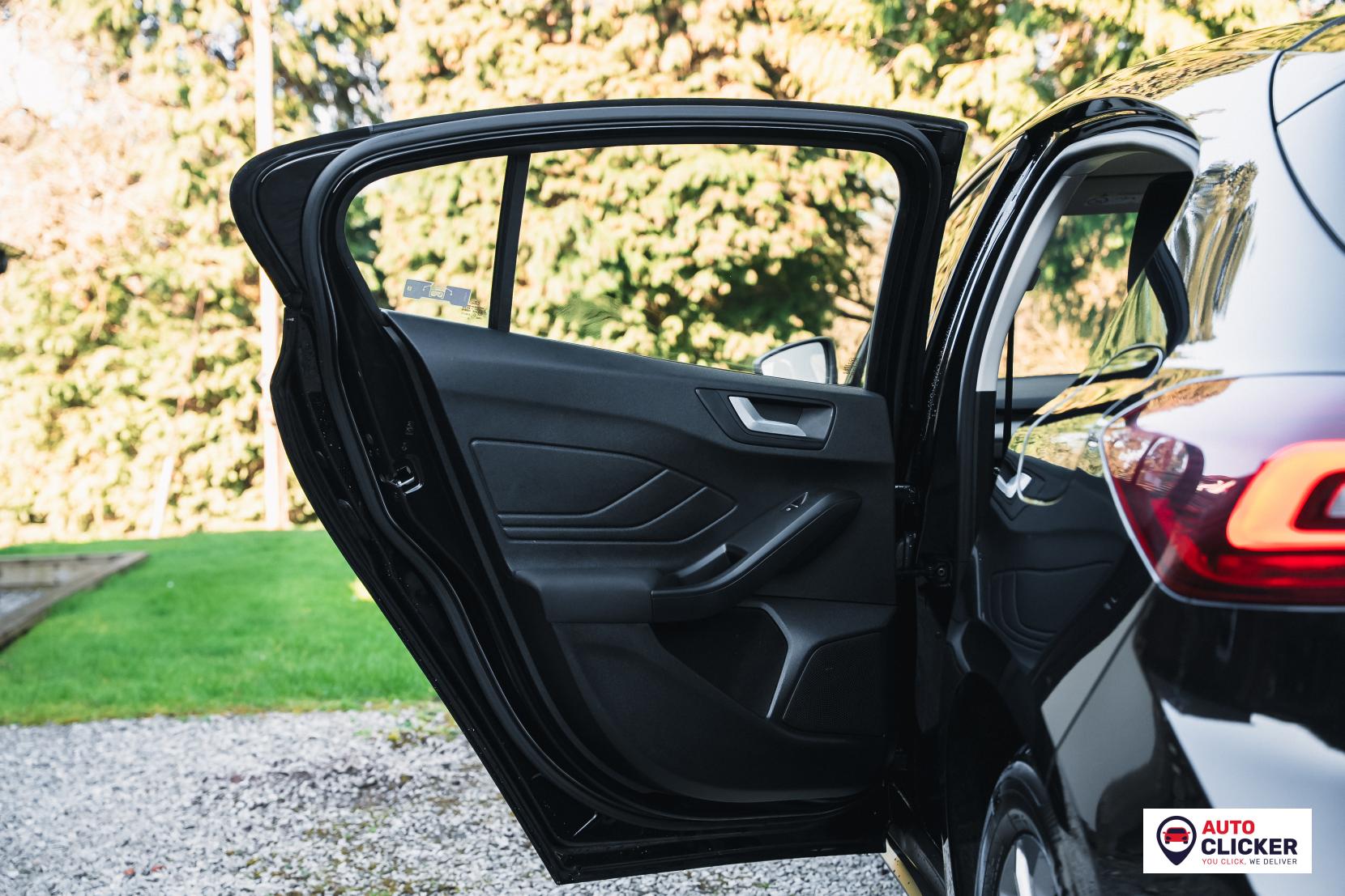 Ford Focus 1.0T EcoBoost Titanium Hatchback 5dr Petrol Manual Euro 6 (s/s) (125 ps)