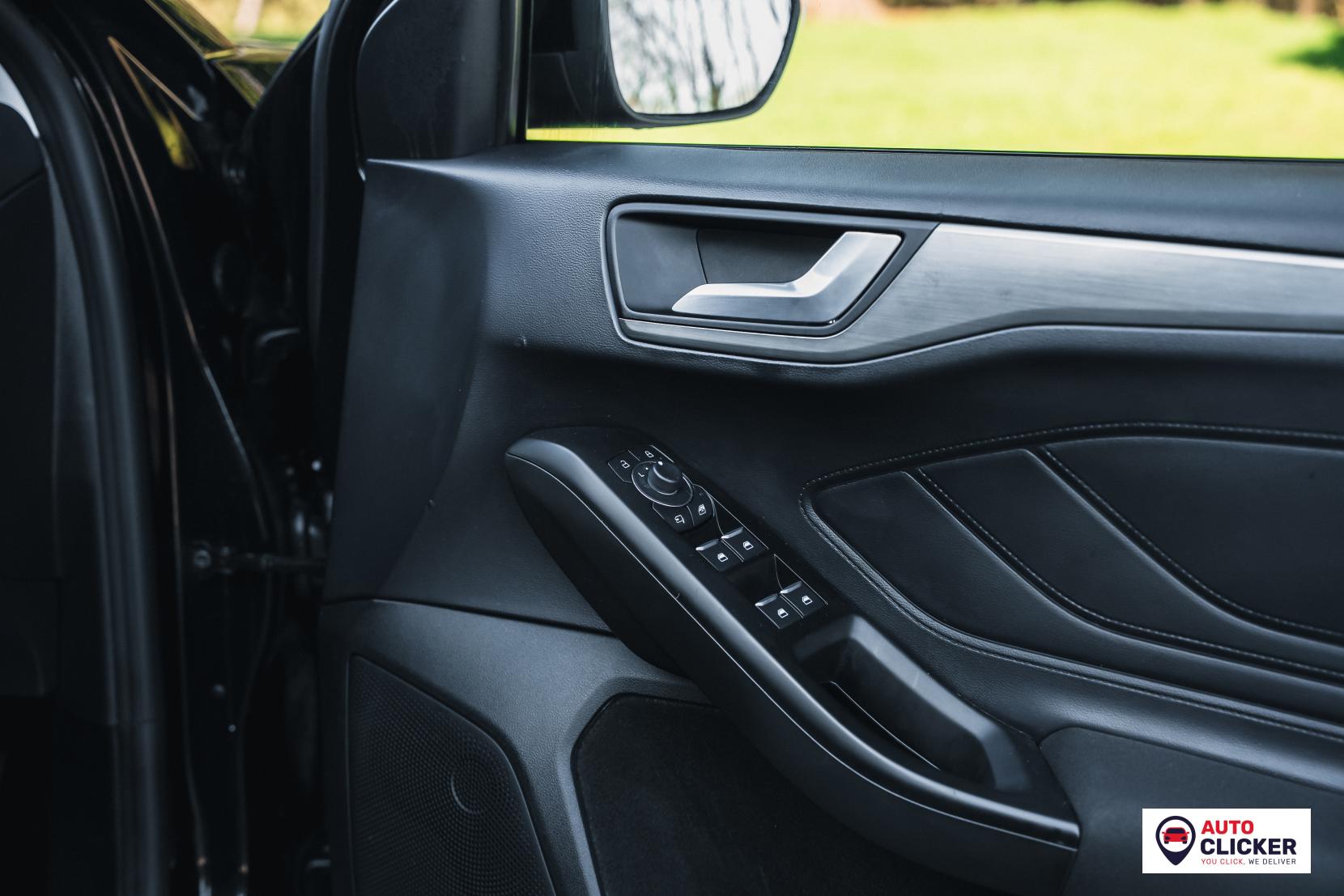 Ford Focus 1.0T EcoBoost Titanium Hatchback 5dr Petrol Manual Euro 6 (s/s) (125 ps)