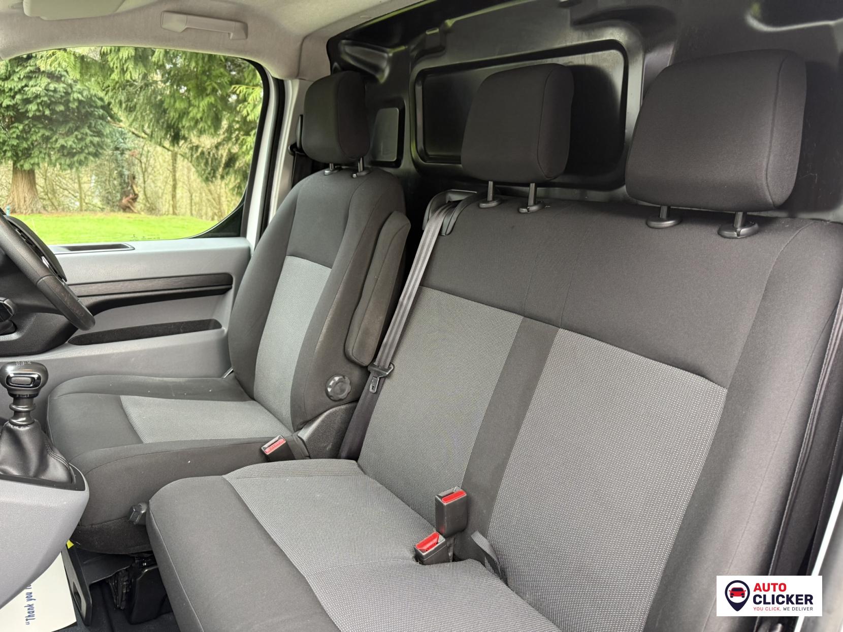 Vauxhall Vivaro 1.5 Turbo D 2900 Dynamic Panel Van 6dr Diesel Manual L2 H1 Euro 6 (s/s) (100 ps)