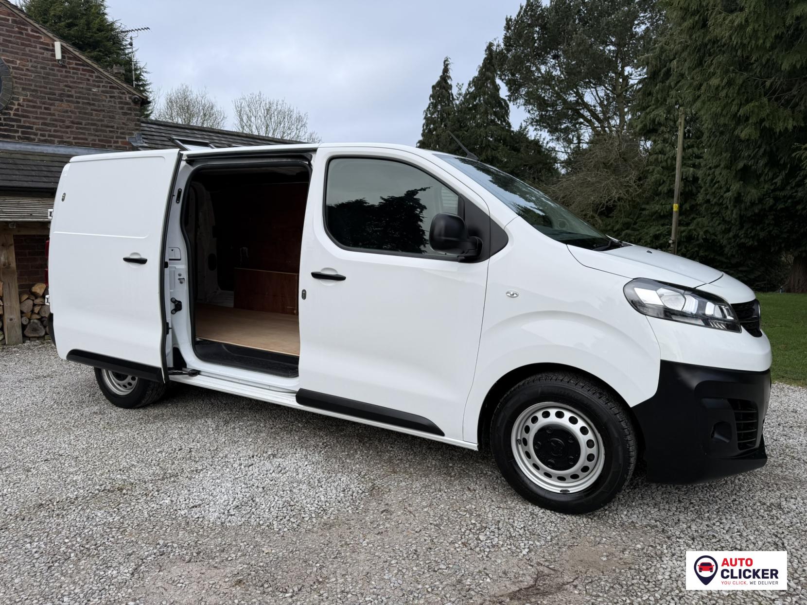 Vauxhall Vivaro 1.5 Turbo D 2900 Dynamic Panel Van 6dr Diesel Manual L2 H1 Euro 6 (s/s) (100 ps)