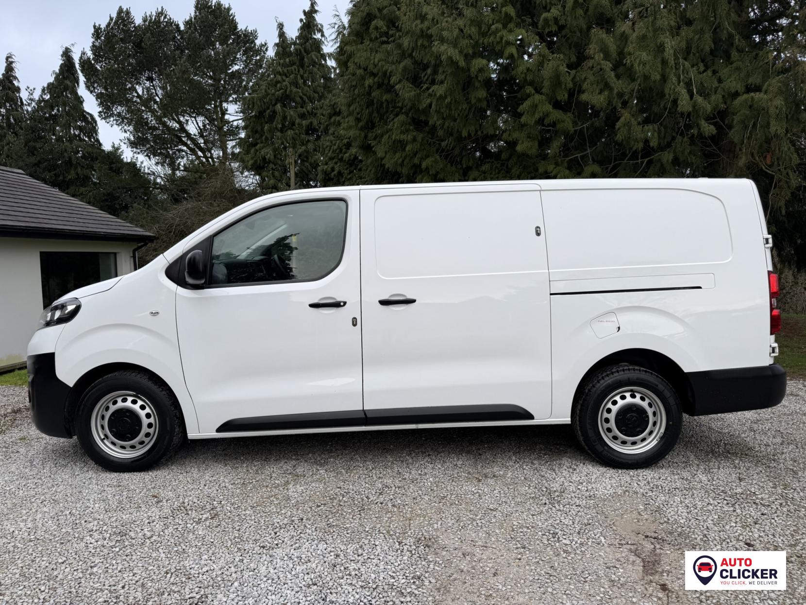 Vauxhall Vivaro 1.5 Turbo D 2900 Dynamic Panel Van 6dr Diesel Manual L2 H1 Euro 6 (s/s) (100 ps)