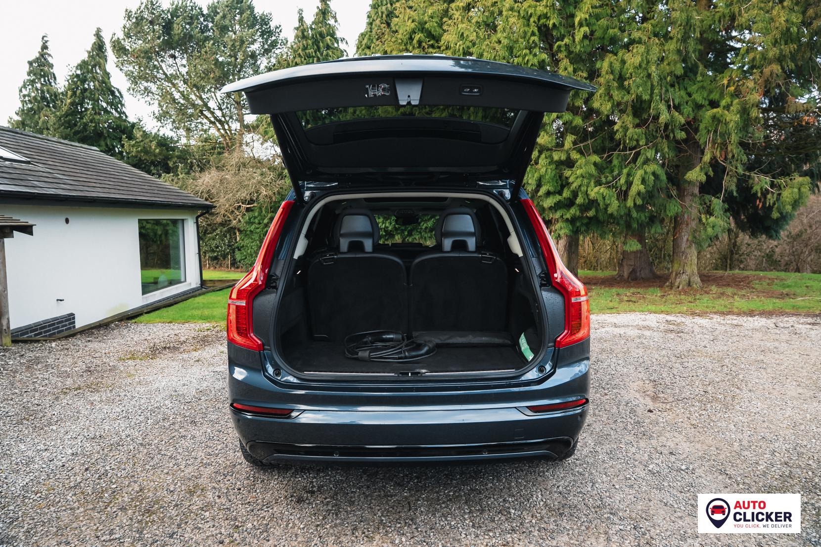 Volvo XC90 2.0h T8 Recharge 18.8kWh Ultimate Dark SUV 5dr Petrol Plug-in Hybrid Auto 4WD Euro 6 (s/s) (455 ps)