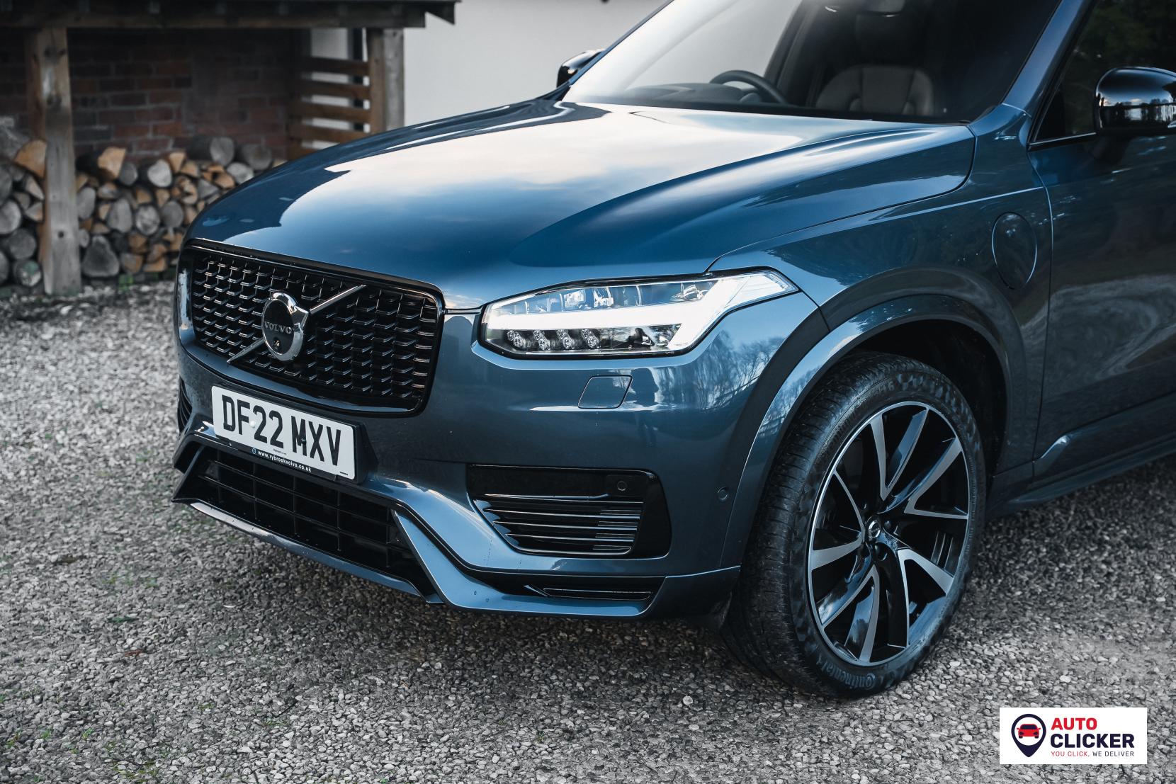 Volvo XC90 2.0h T8 Recharge 18.8kWh Ultimate Dark SUV 5dr Petrol Plug-in Hybrid Auto 4WD Euro 6 (s/s) (455 ps)