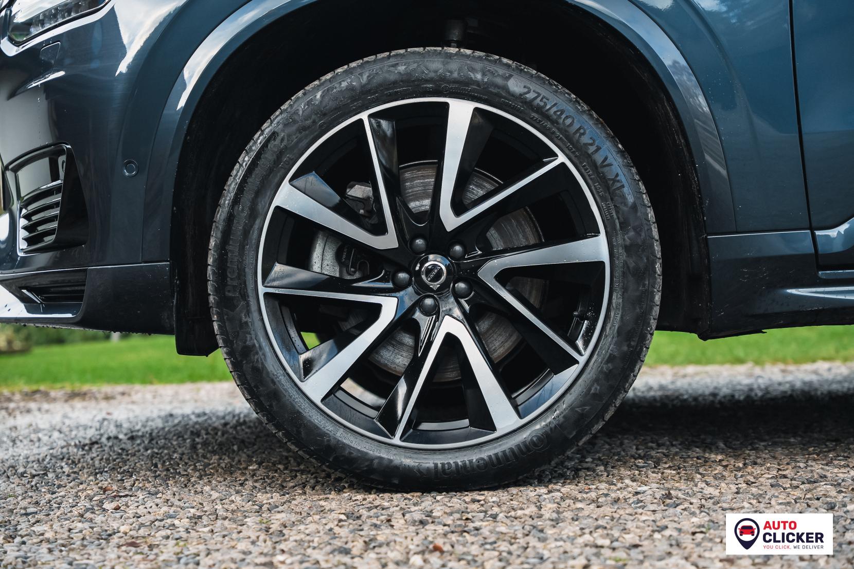 Volvo XC90 2.0h T8 Recharge 18.8kWh Ultimate Dark SUV 5dr Petrol Plug-in Hybrid Auto 4WD Euro 6 (s/s) (455 ps)