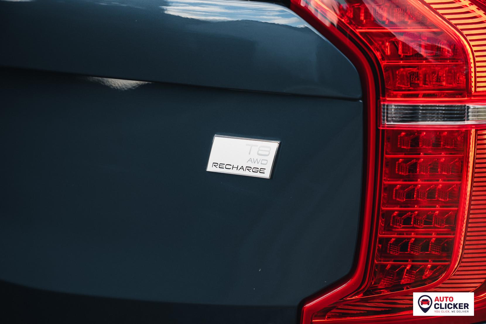 Volvo XC90 2.0h T8 Recharge 18.8kWh Ultimate Dark SUV 5dr Petrol Plug-in Hybrid Auto 4WD Euro 6 (s/s) (455 ps)