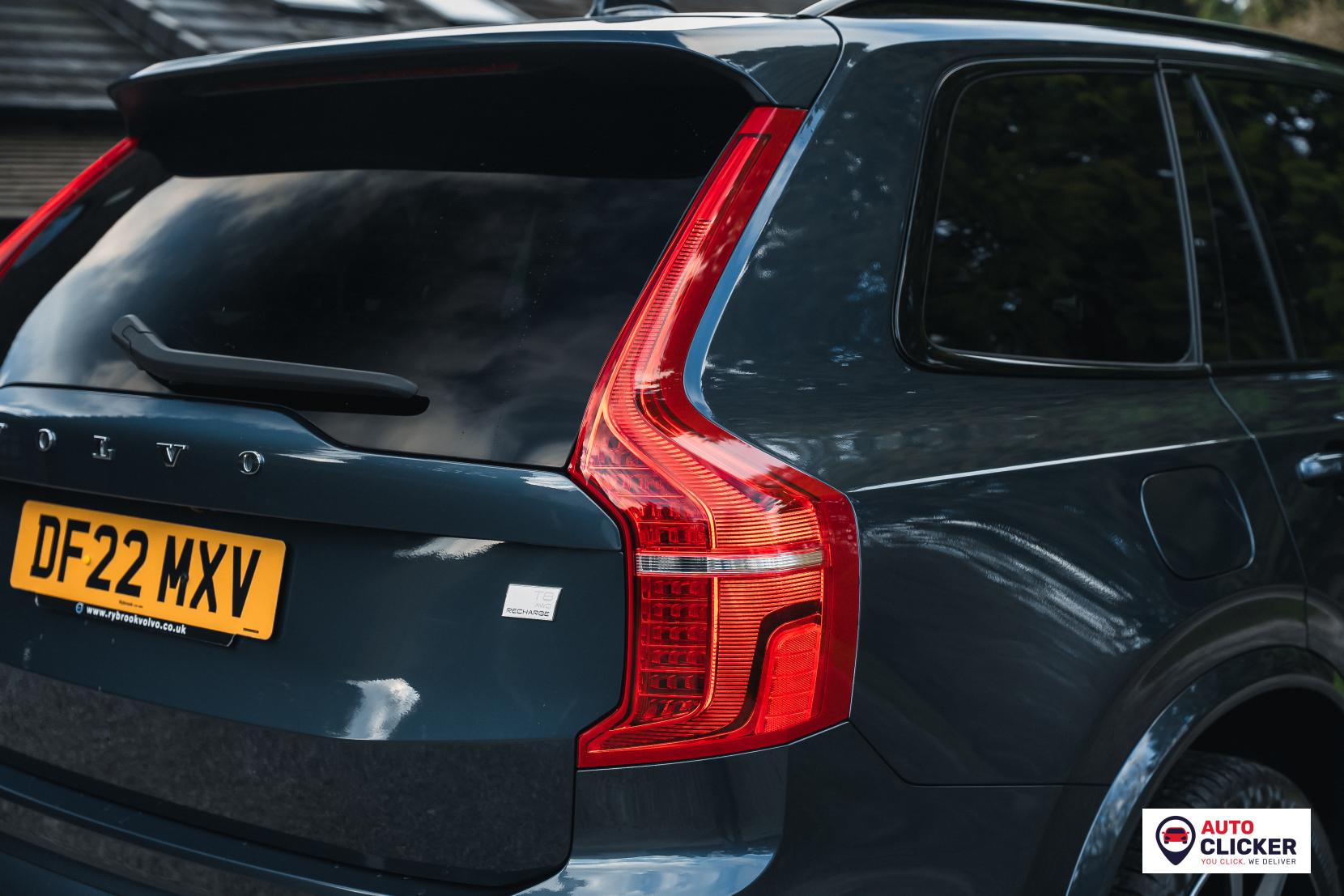 Volvo XC90 2.0h T8 Recharge 18.8kWh Ultimate Dark SUV 5dr Petrol Plug-in Hybrid Auto 4WD Euro 6 (s/s) (455 ps)