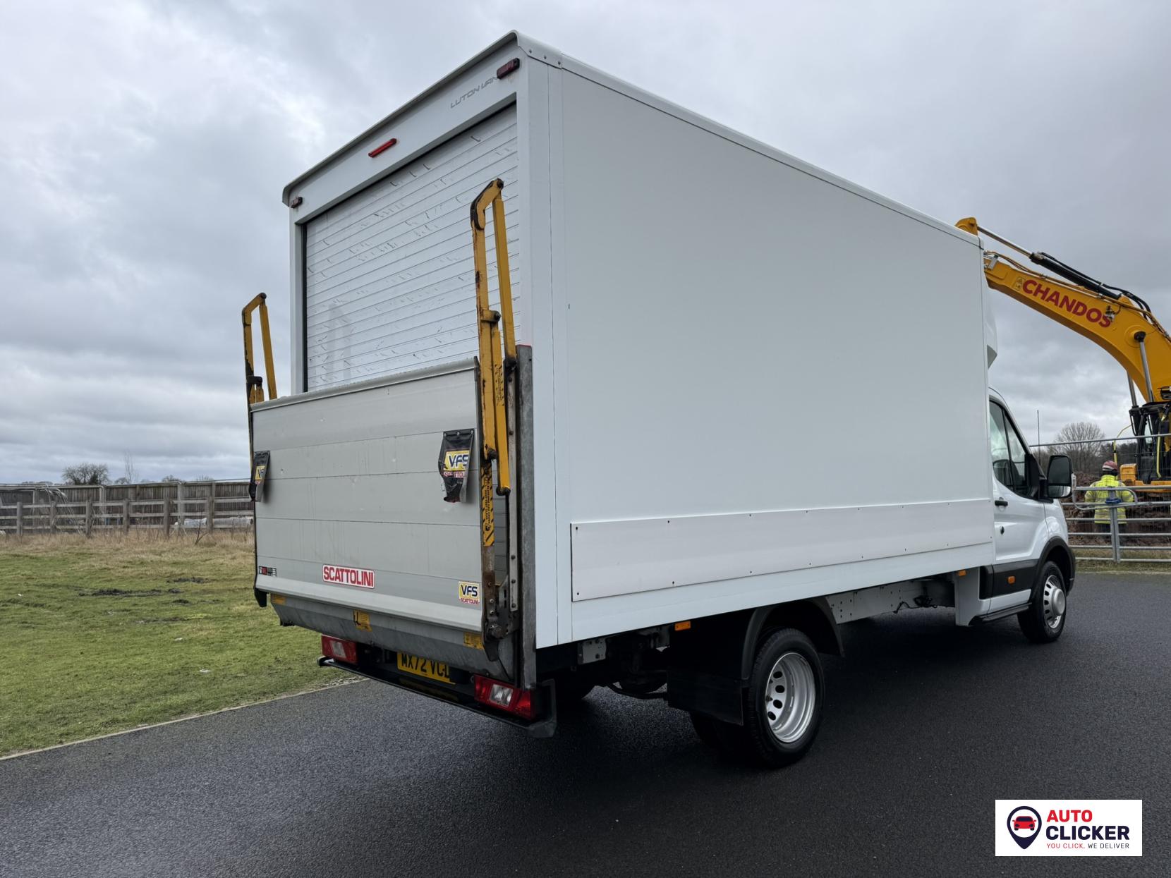 Ford Transit 2.0 350 EcoBlue HD Leader Chassis Cab 2dr Diesel Manual RWD L4 Euro 6 (s/s) (DRW) (130 ps)