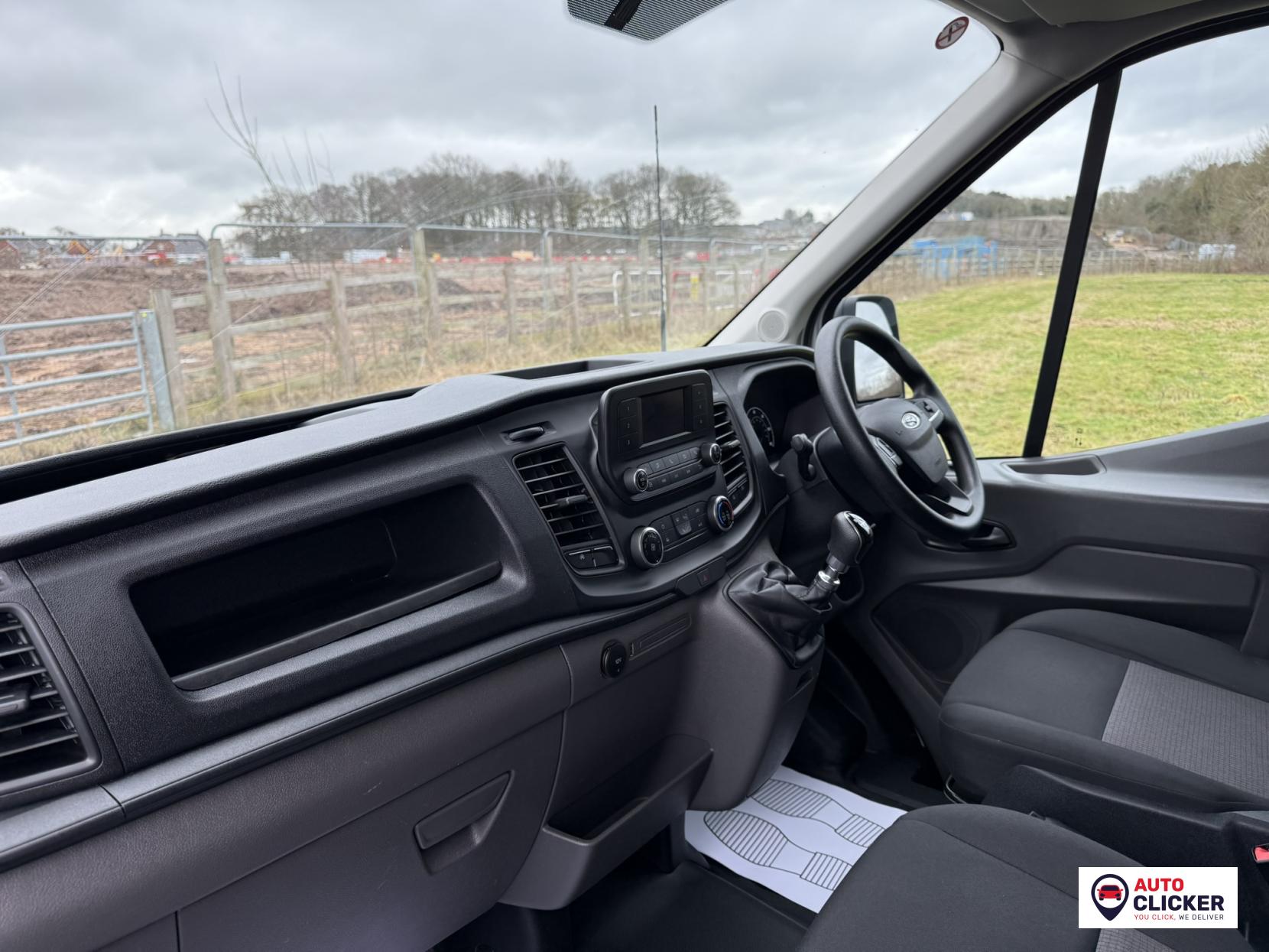 Ford Transit 2.0 350 EcoBlue HD Leader Chassis Cab 2dr Diesel Manual RWD L4 Euro 6 (s/s) (DRW) (130 ps)