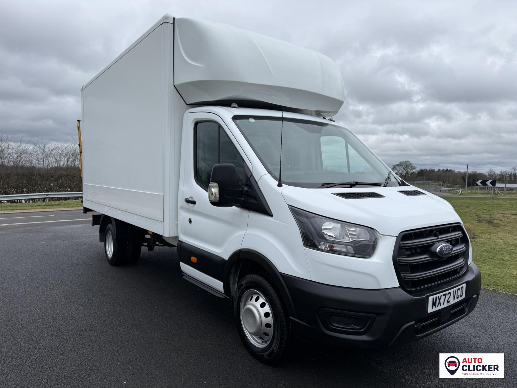 Ford Transit 2.0 350 EcoBlue HD Leader Chassis Cab 2dr Diesel Manual RWD L4 Euro 6 (s/s) (DRW) (130 ps)