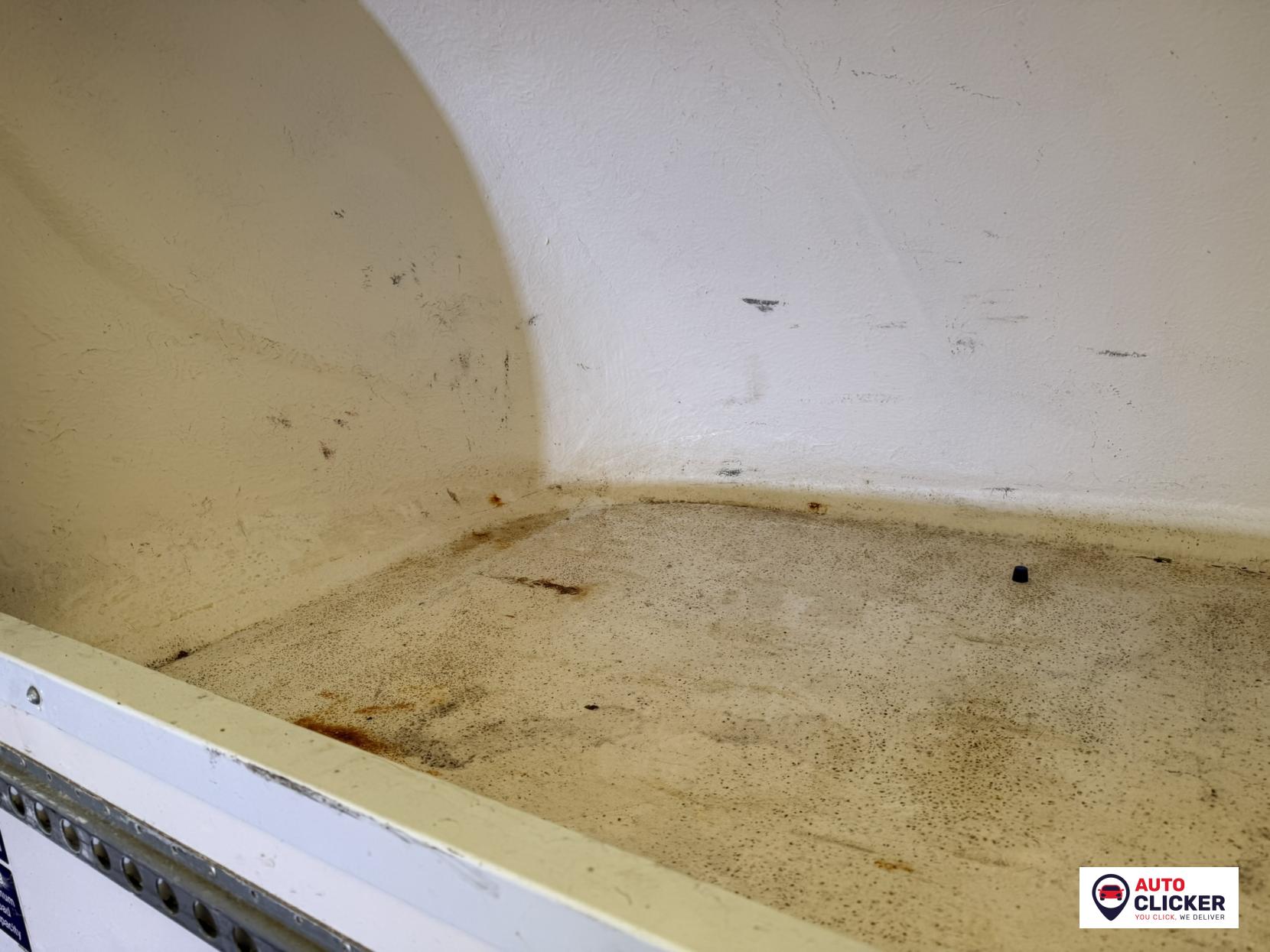 Ford Transit 2.0 350 EcoBlue HD Leader Chassis Cab 2dr Diesel Manual RWD L4 Euro 6 (s/s) (DRW) (130 ps)