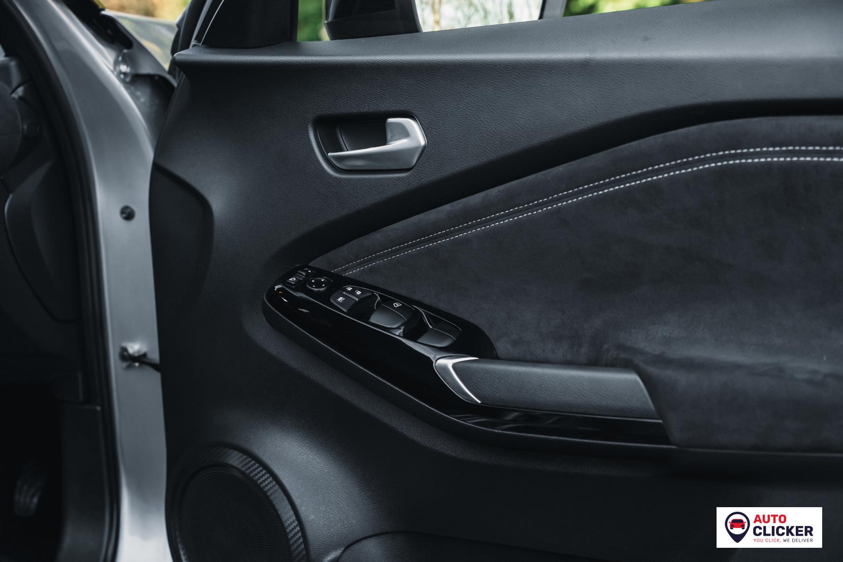 Nissan Juke 1.0 DIG-T Tekna+ SUV 5dr Petrol Manual Euro 6 (s/s) (114 ps)