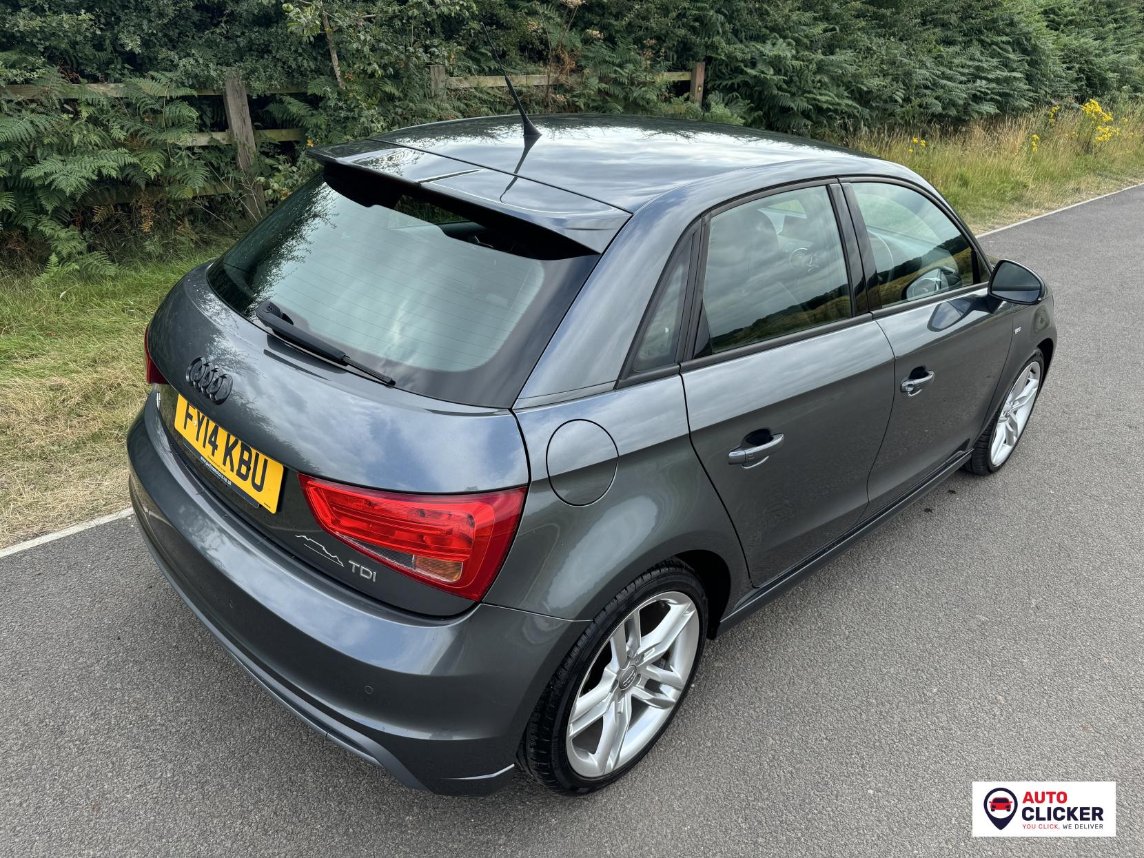 Audi A1 1.6 TDI S line Sportback 5dr Diesel Manual Euro 5 (s/s) (105 ps)