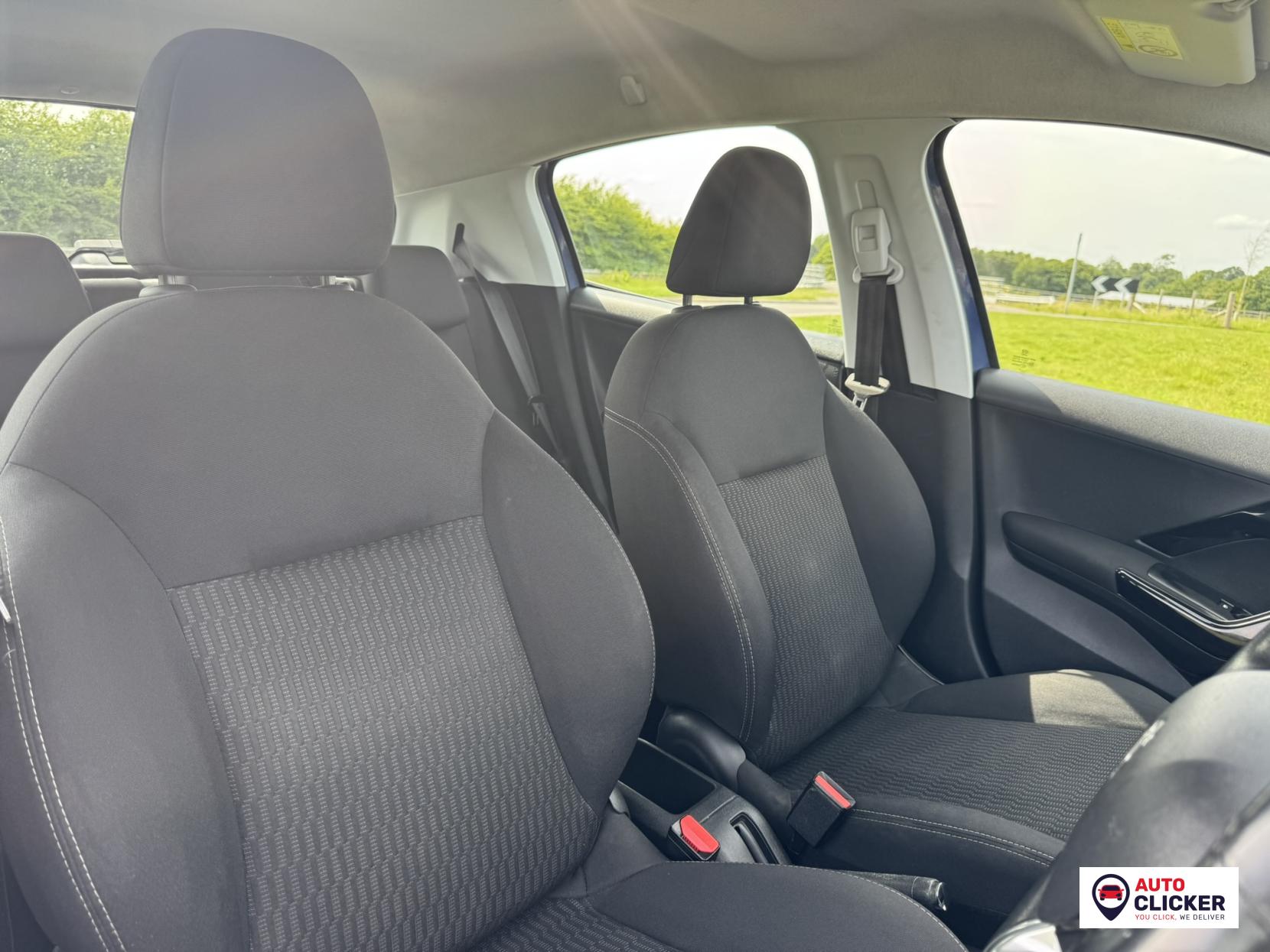 Peugeot 208 1.2 PureTech Active Hatchback 5dr Petrol Manual Euro 6 (82 ps)