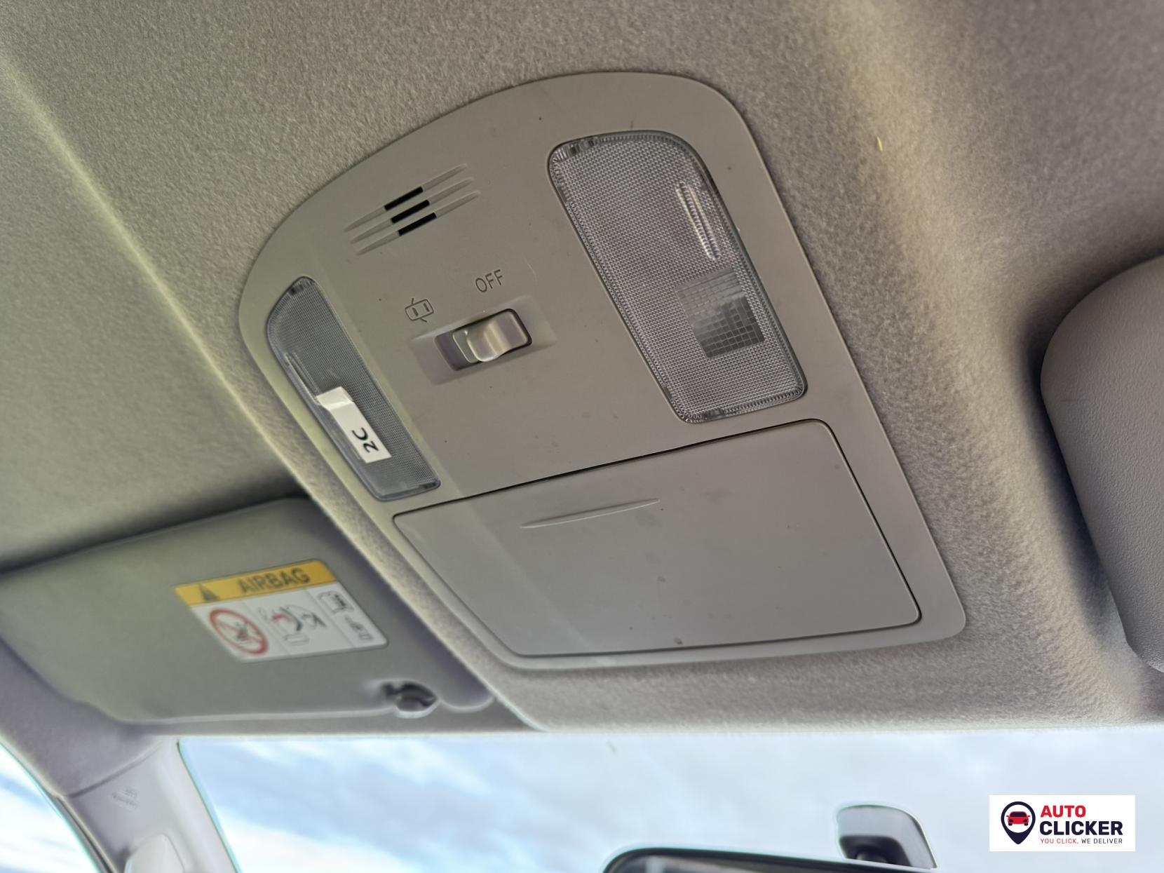 Toyota Hilux 2.4 D-4D Active Pickup Double Cab 4dr Diesel Manual 4WD Euro 6 (s/s) (150 ps)