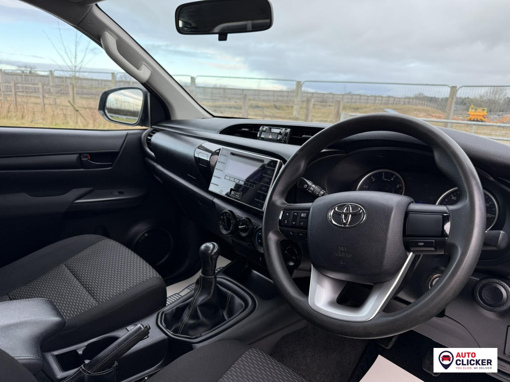 Toyota Hilux 2.4 D-4D Active Pickup Double Cab 4dr Diesel Manual 4WD Euro 6 (s/s) (150 ps)