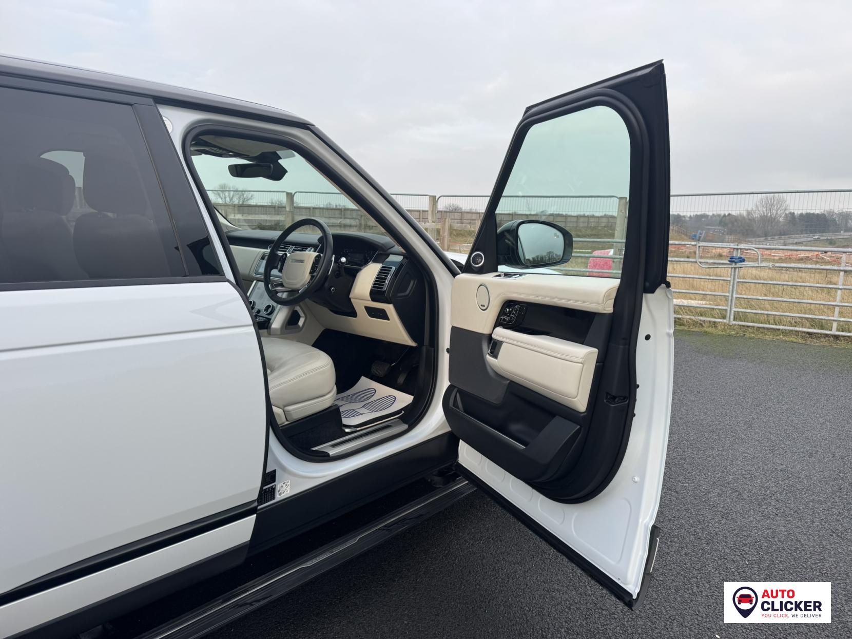 Land Rover Range Rover 3.0 TD V6 Autobiography SUV 5dr Diesel Auto 4WD Euro 6 (s/s) (258 ps)