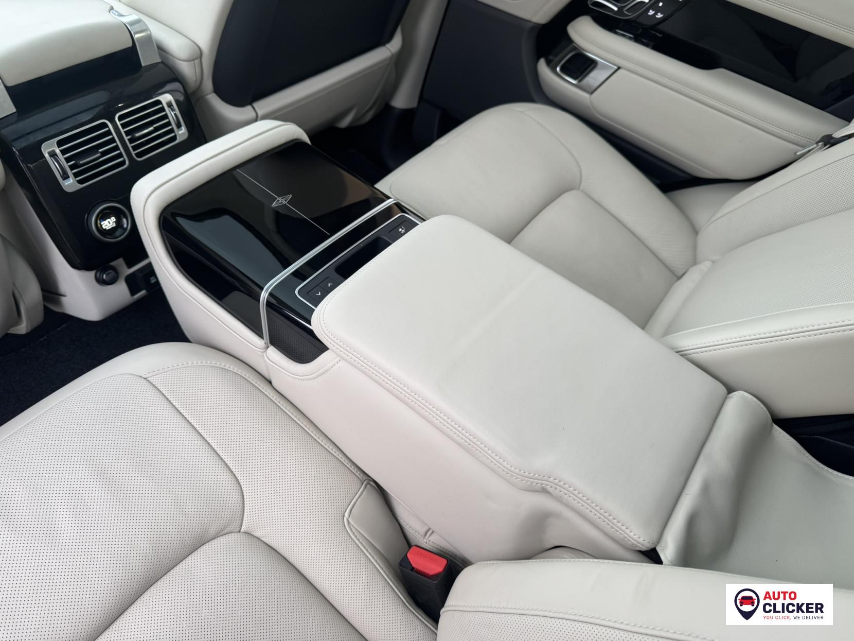 Land Rover Range Rover 3.0 TD V6 Autobiography SUV 5dr Diesel Auto 4WD Euro 6 (s/s) (258 ps)