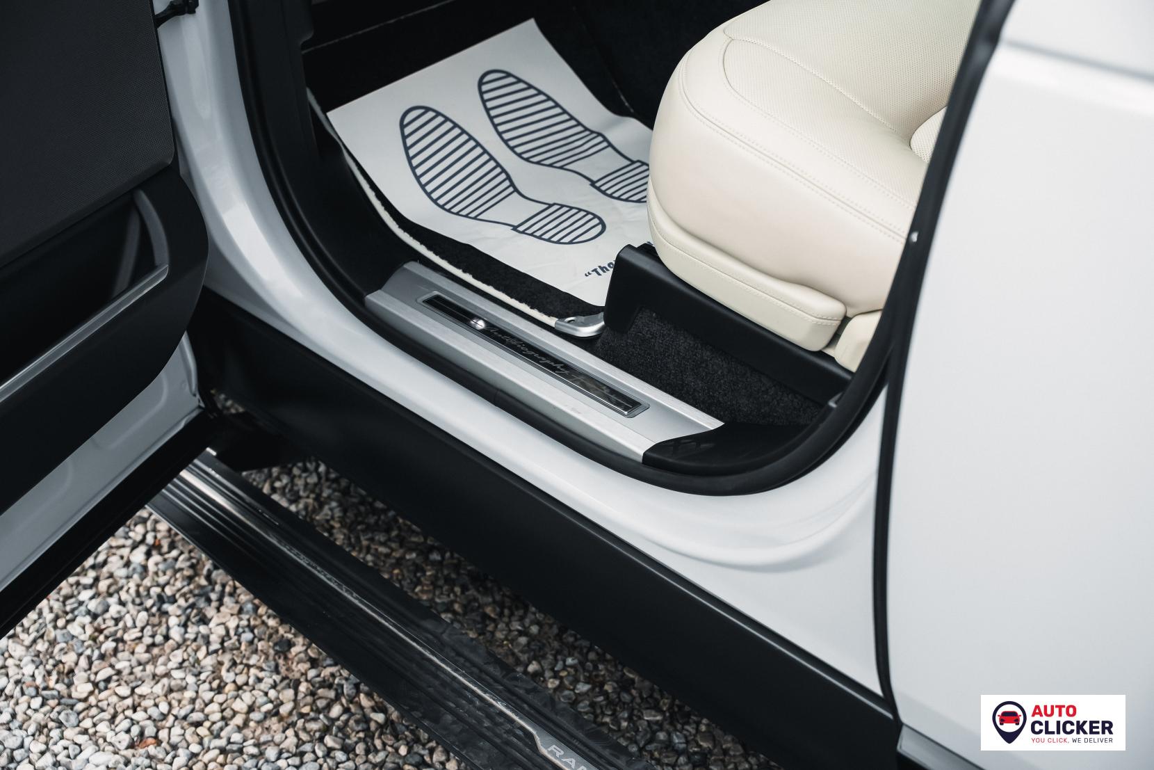 Land Rover Range Rover 3.0 TD V6 Autobiography SUV 5dr Diesel Auto 4WD Euro 6 (s/s) (258 ps)