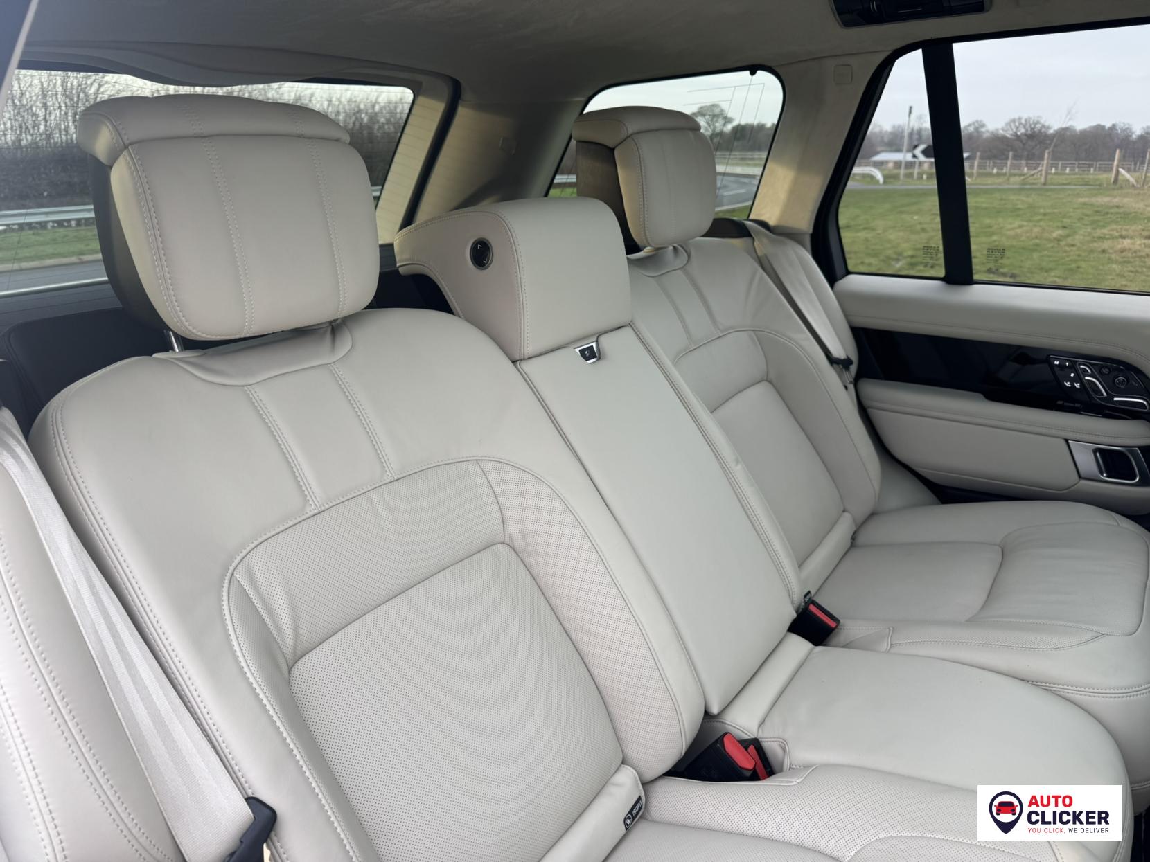 Land Rover Range Rover 3.0 TD V6 Autobiography SUV 5dr Diesel Auto 4WD Euro 6 (s/s) (258 ps)