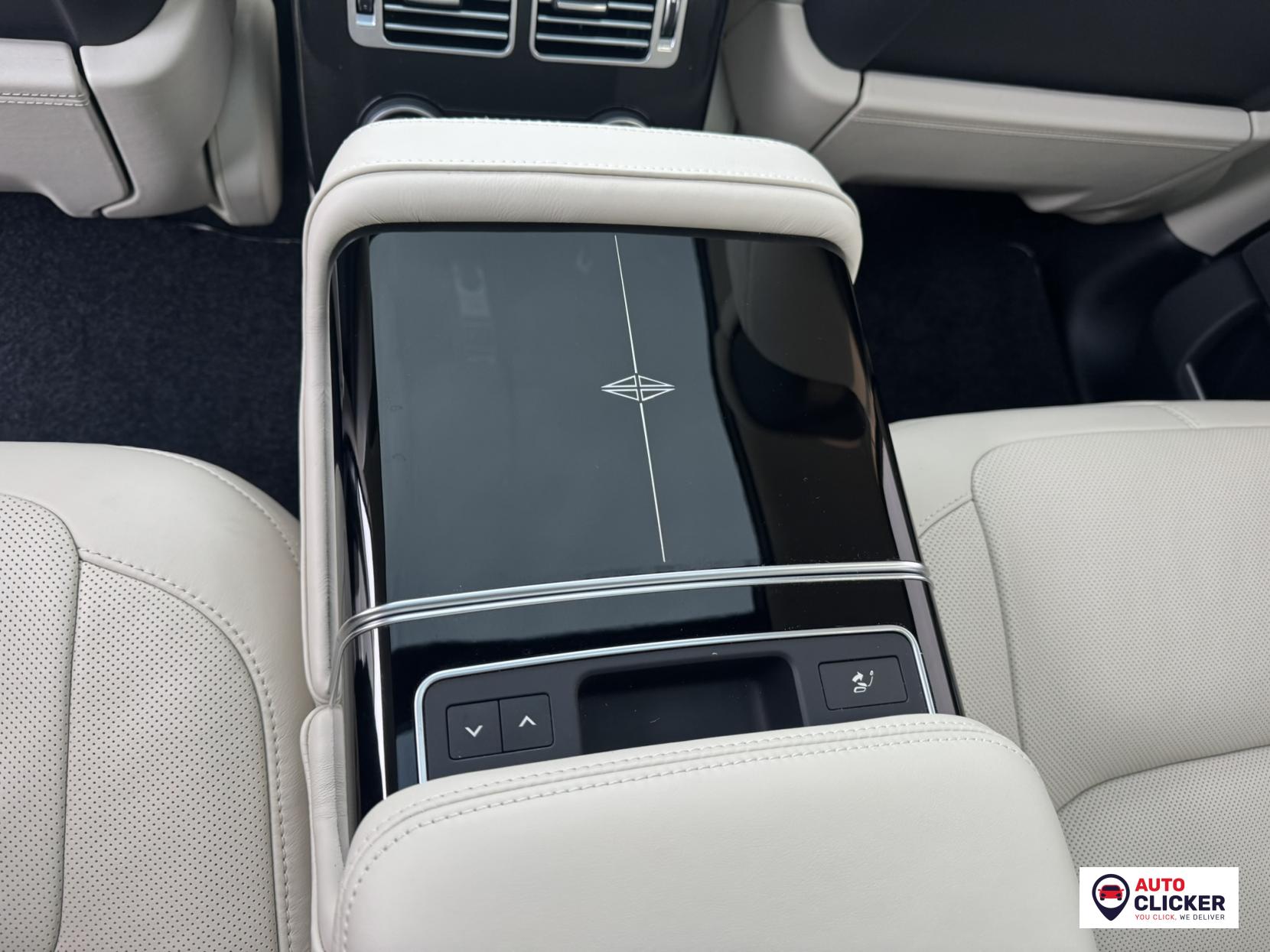 Land Rover Range Rover 3.0 TD V6 Autobiography SUV 5dr Diesel Auto 4WD Euro 6 (s/s) (258 ps)