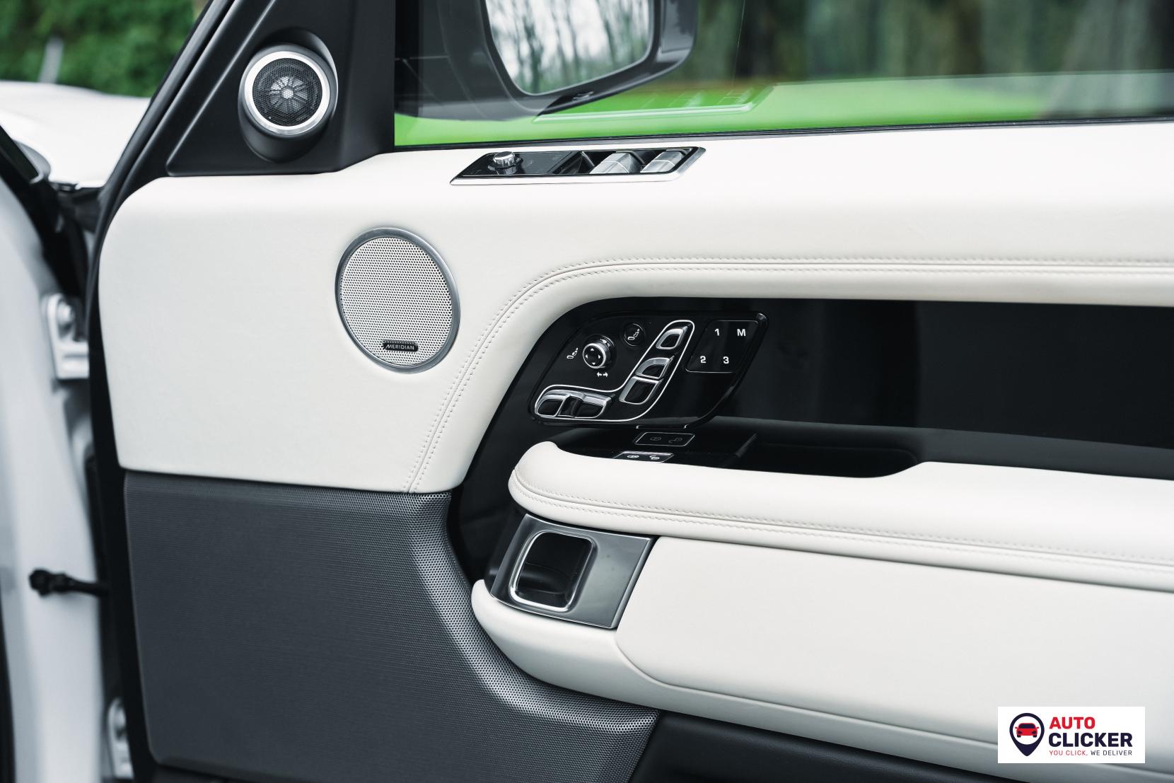 Land Rover Range Rover 3.0 TD V6 Autobiography SUV 5dr Diesel Auto 4WD Euro 6 (s/s) (258 ps)