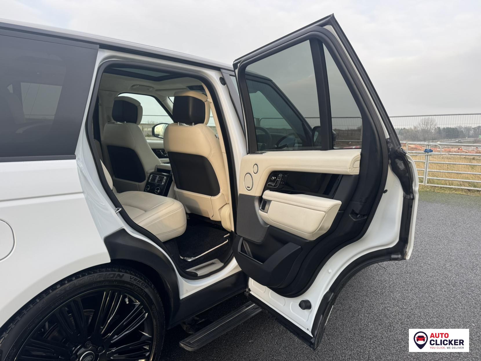 Land Rover Range Rover 3.0 TD V6 Autobiography SUV 5dr Diesel Auto 4WD Euro 6 (s/s) (258 ps)